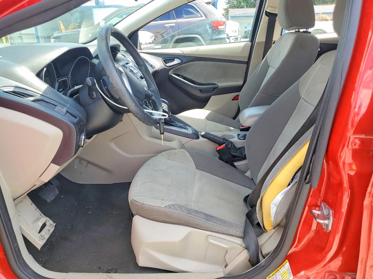 2014 Ford Focus Se Красный vin: 1FADP3F26EL351496