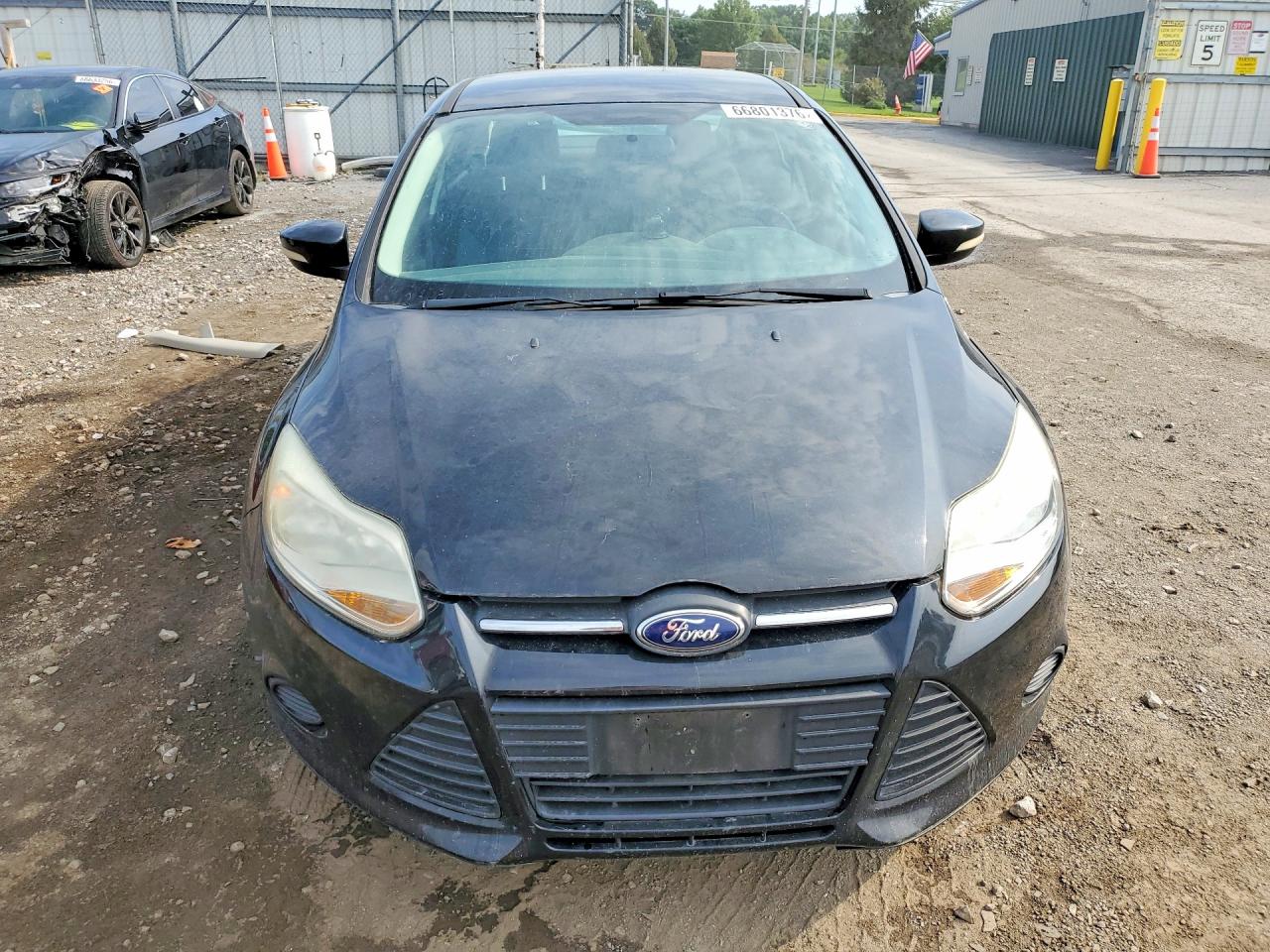 2014 Ford Focus Se Black vin: 1FADP3F26EL360487