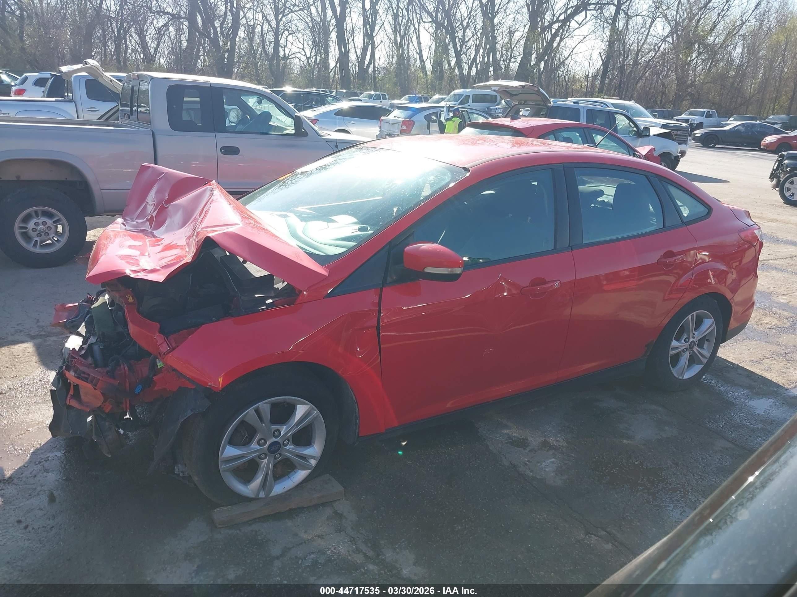 2014 Ford Focus Se Red vin: 1FADP3F26EL360585
