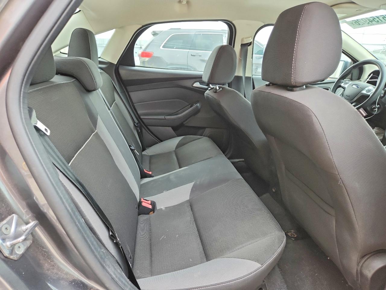 2014 Ford Focus Se Gray vin: 1FADP3F26EL363017