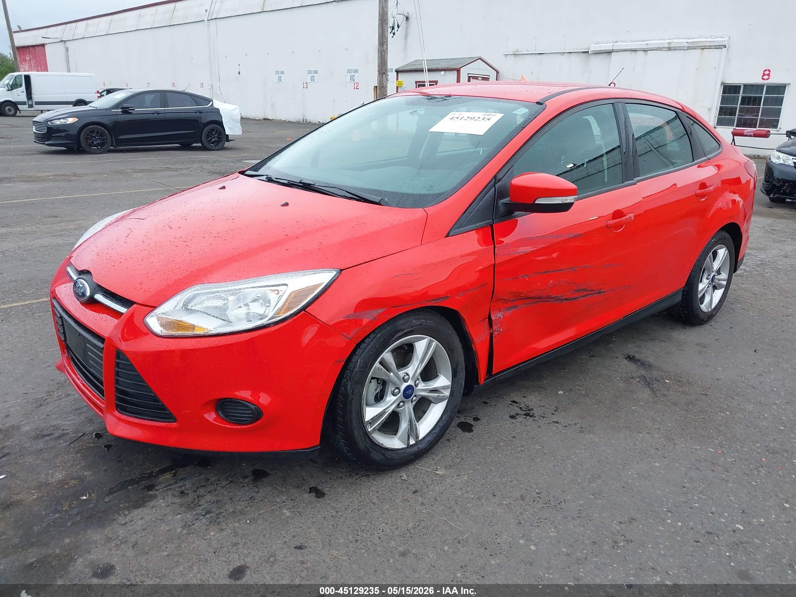 2014 Ford Focus Se Red vin: 1FADP3F26EL364040