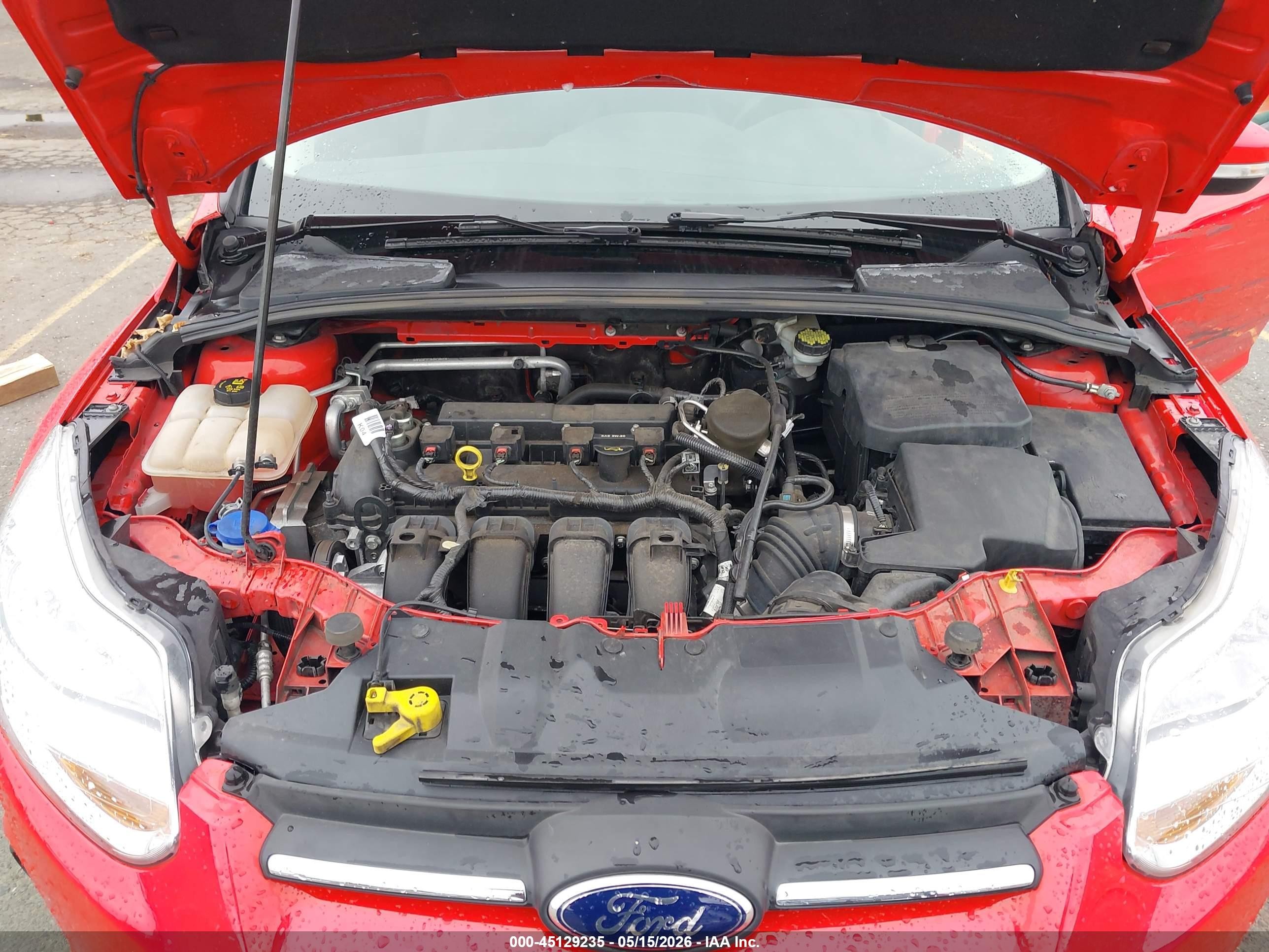 2014 Ford Focus Se Red vin: 1FADP3F26EL364040