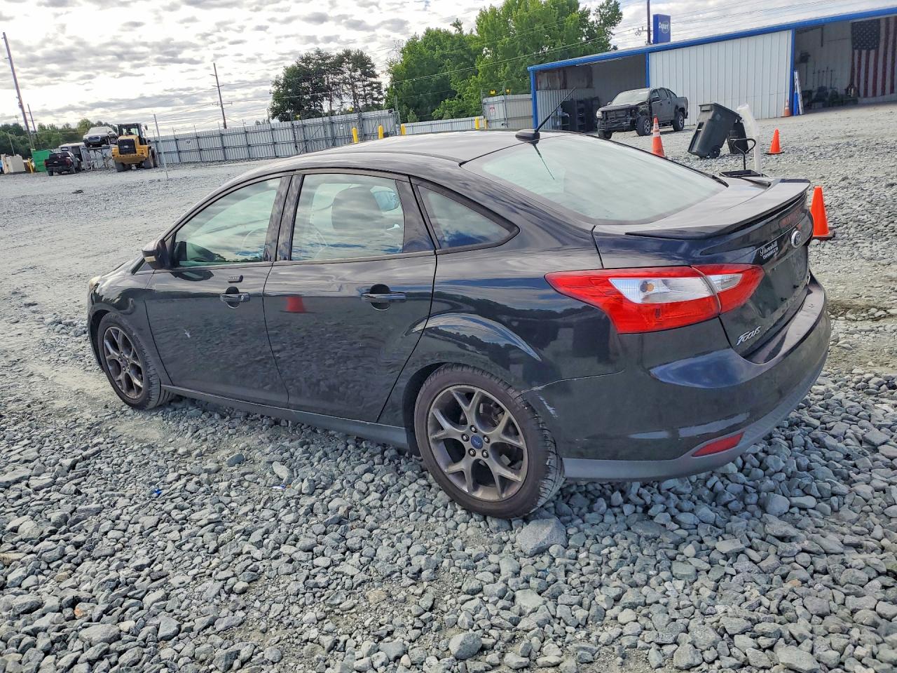 2014 Ford Focus Se Black vin: 1FADP3F26EL371067