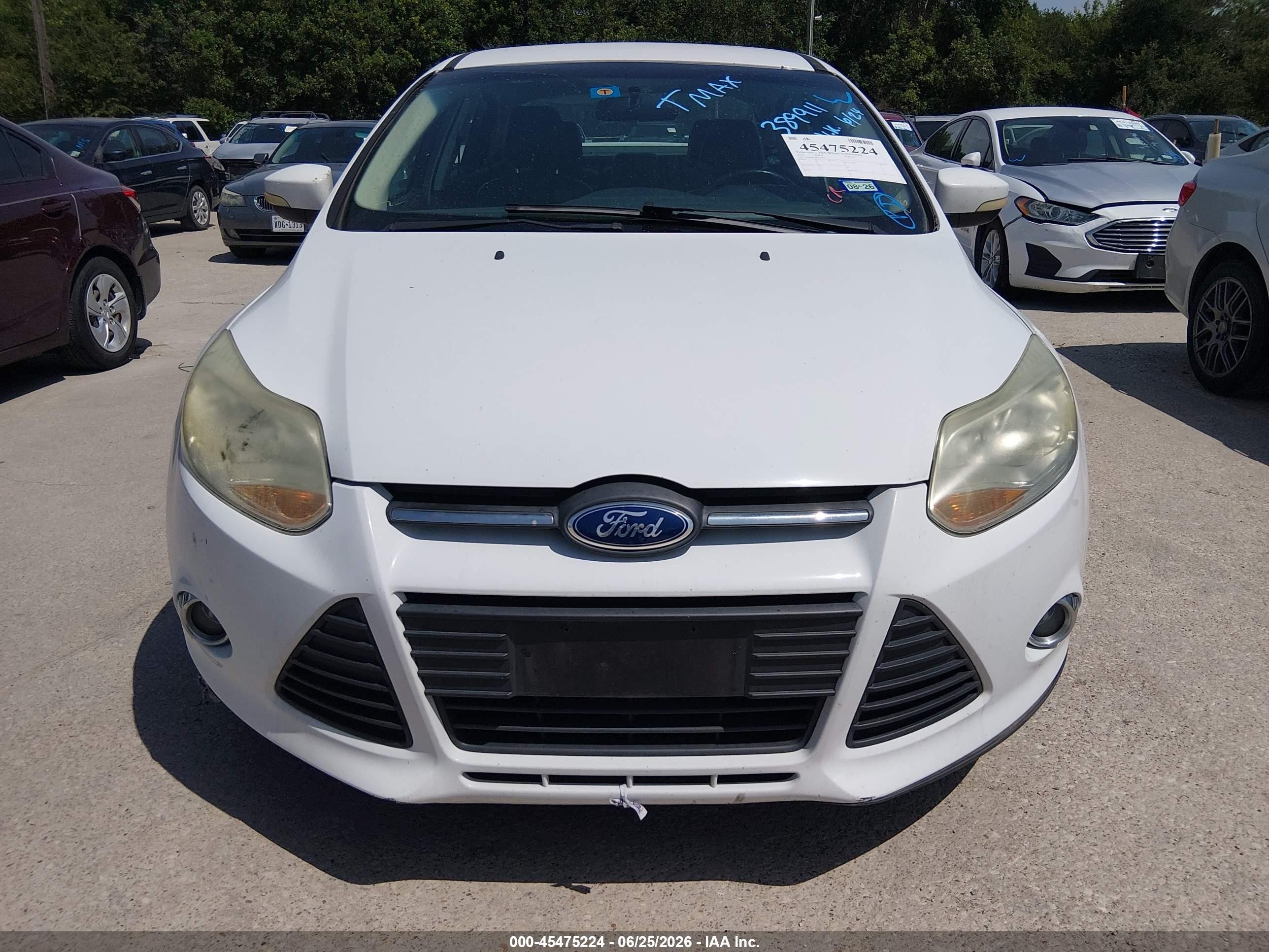 2014 Ford Focus Se White vin: 1FADP3F26EL389911