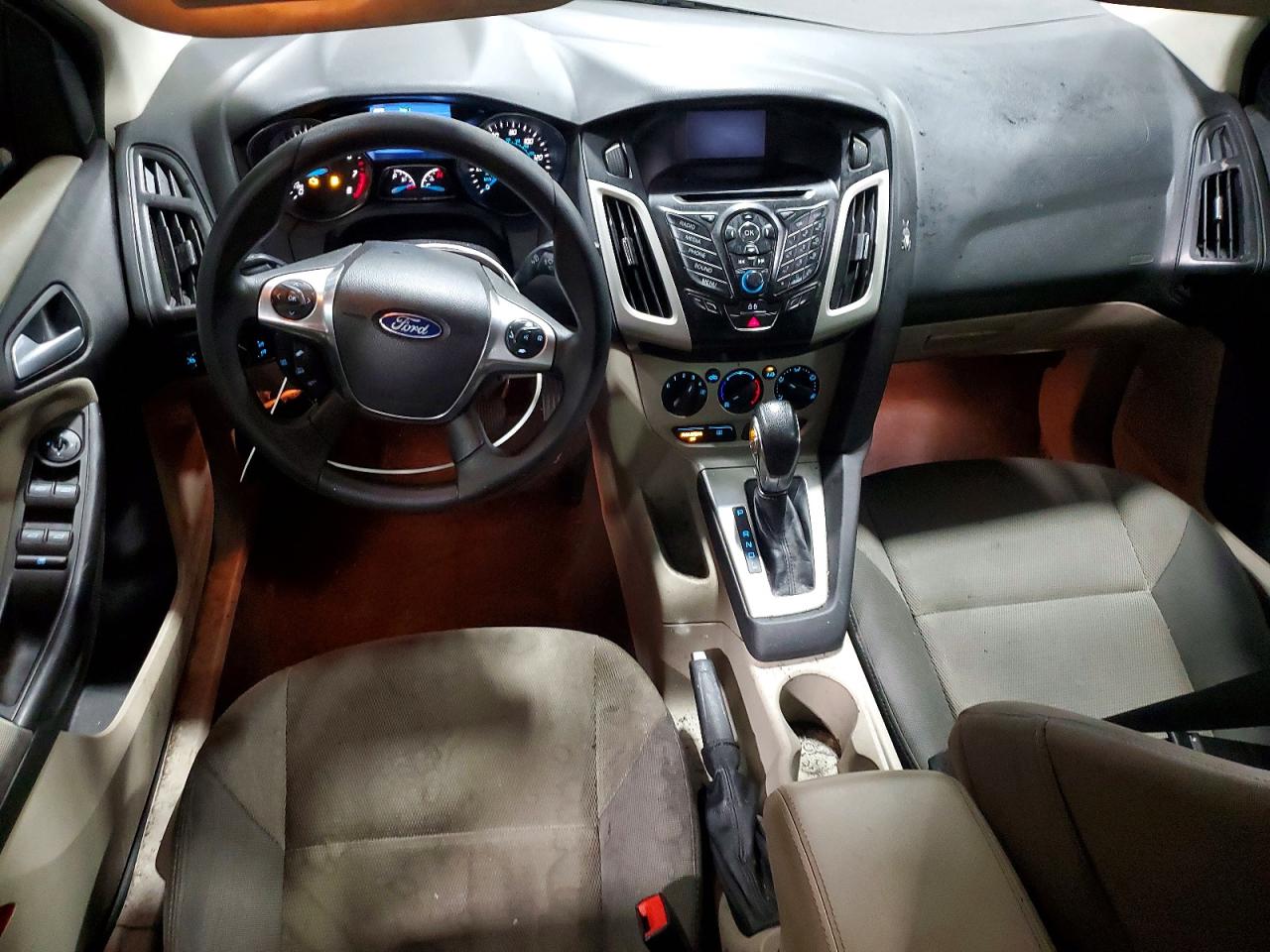 2014 Ford Focus Se Silver vin: 1FADP3F26EL393926