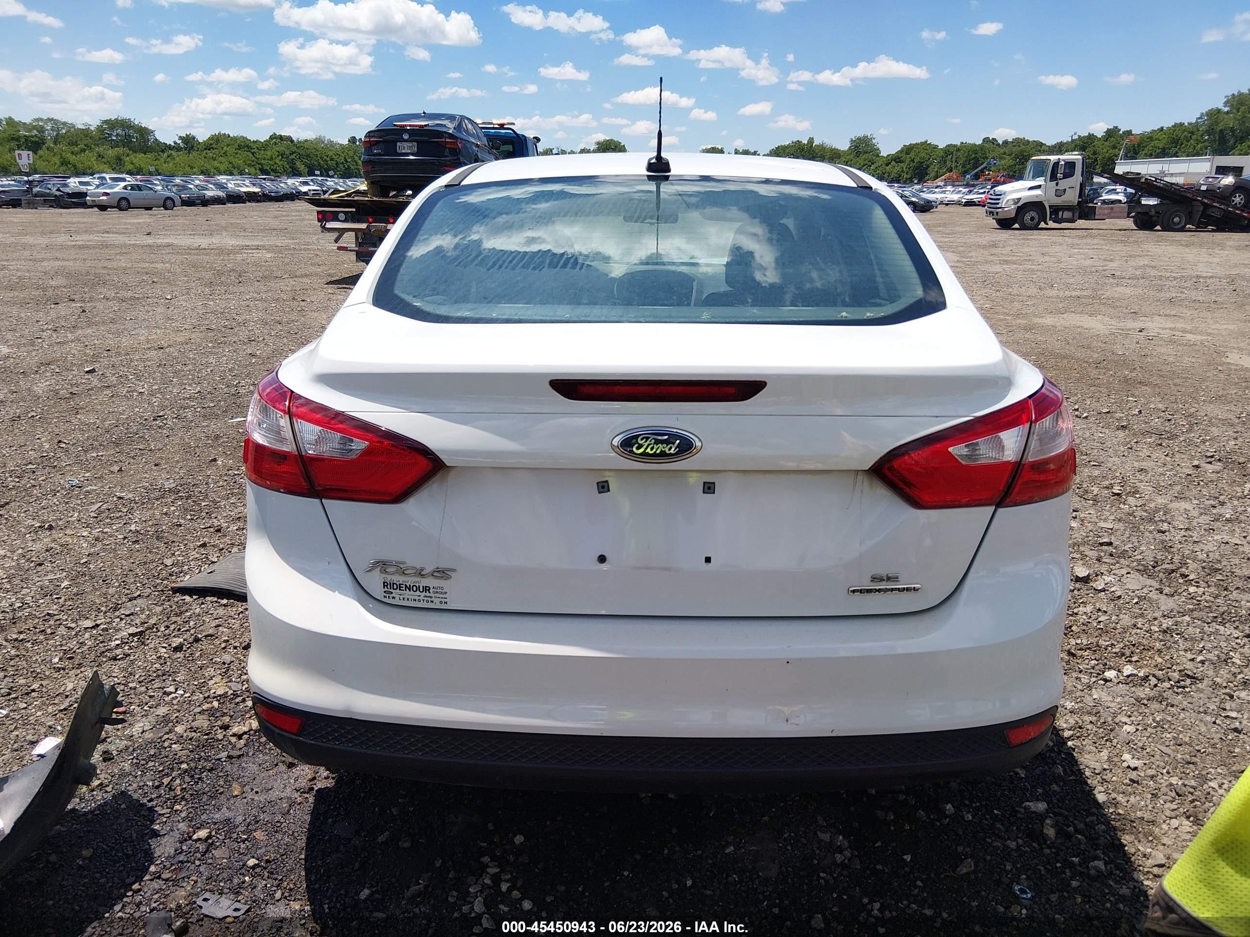 2014 Ford Focus Se White vin: 1FADP3F26EL405380