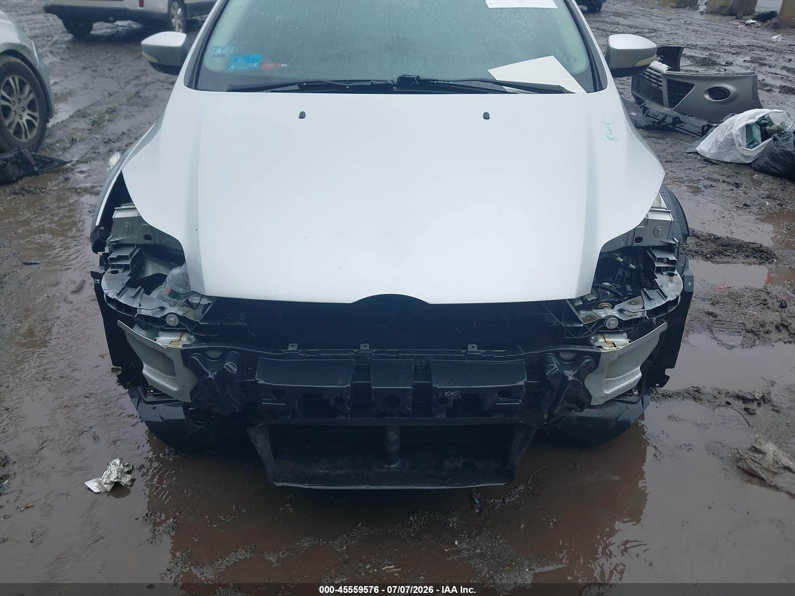2014 Ford Focus Se Silver vin: 1FADP3F26EL424365