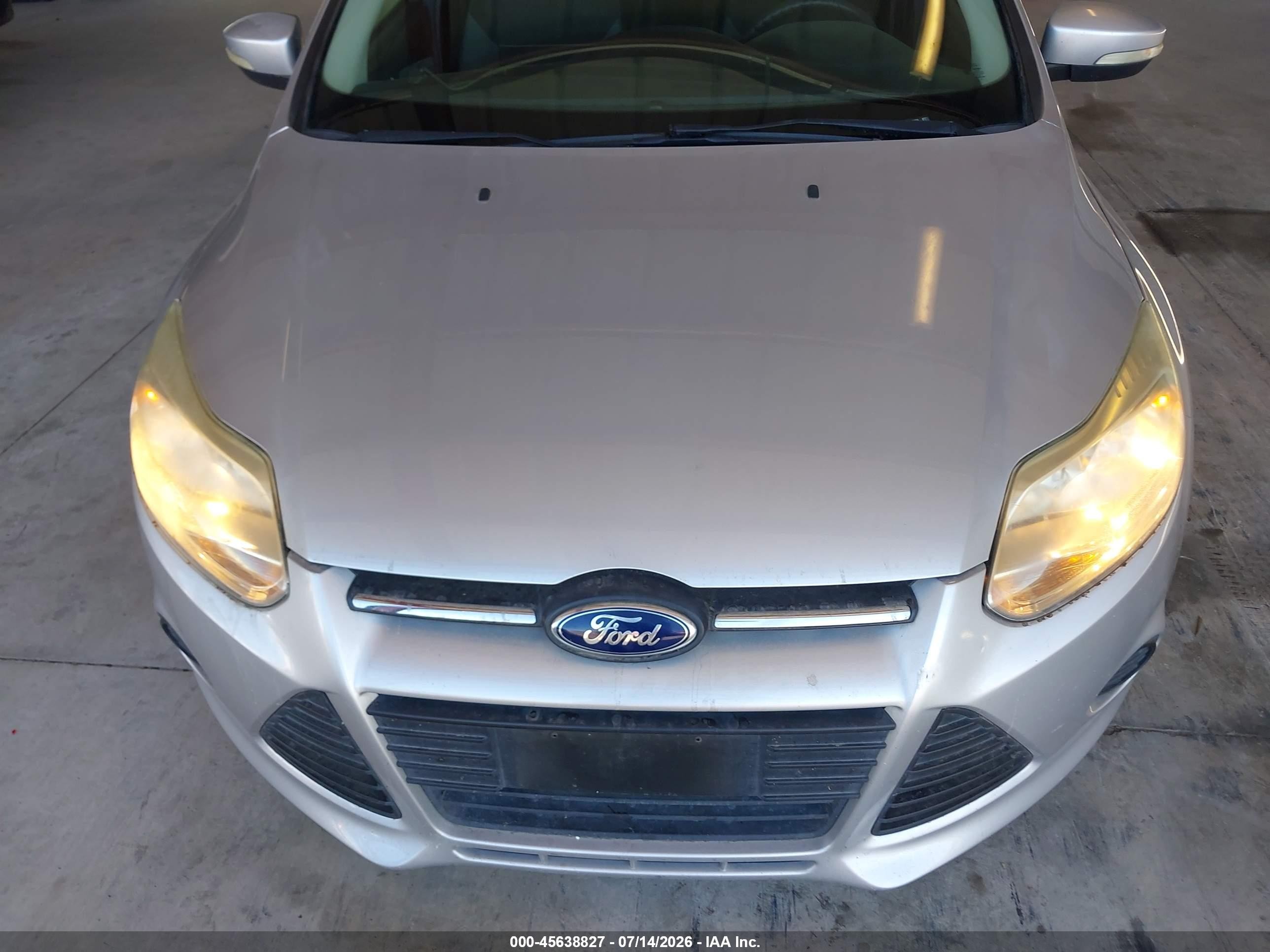 2014 Ford Focus Se Silver vin: 1FADP3F26EL429386