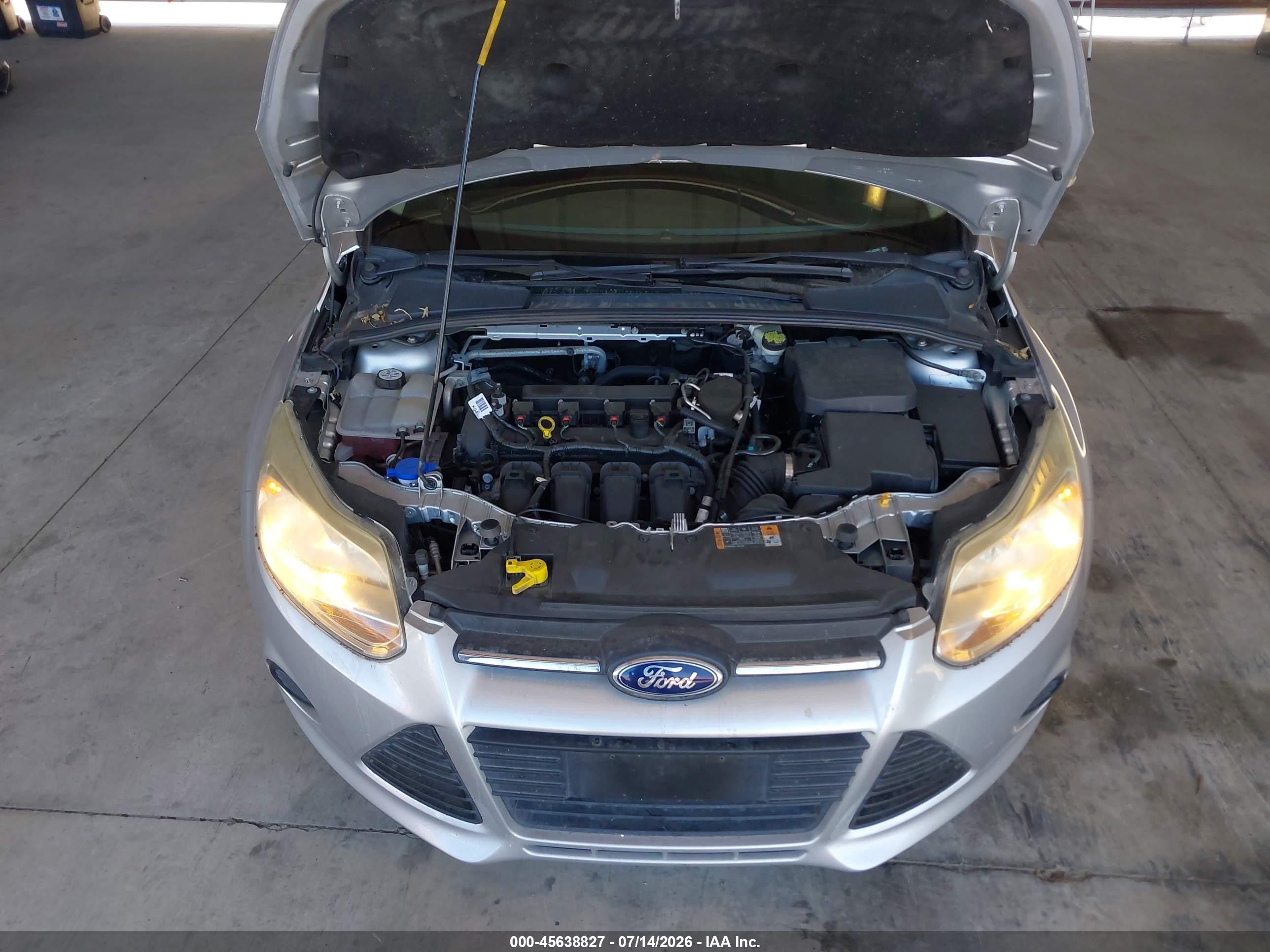2014 Ford Focus Se Silver vin: 1FADP3F26EL429386