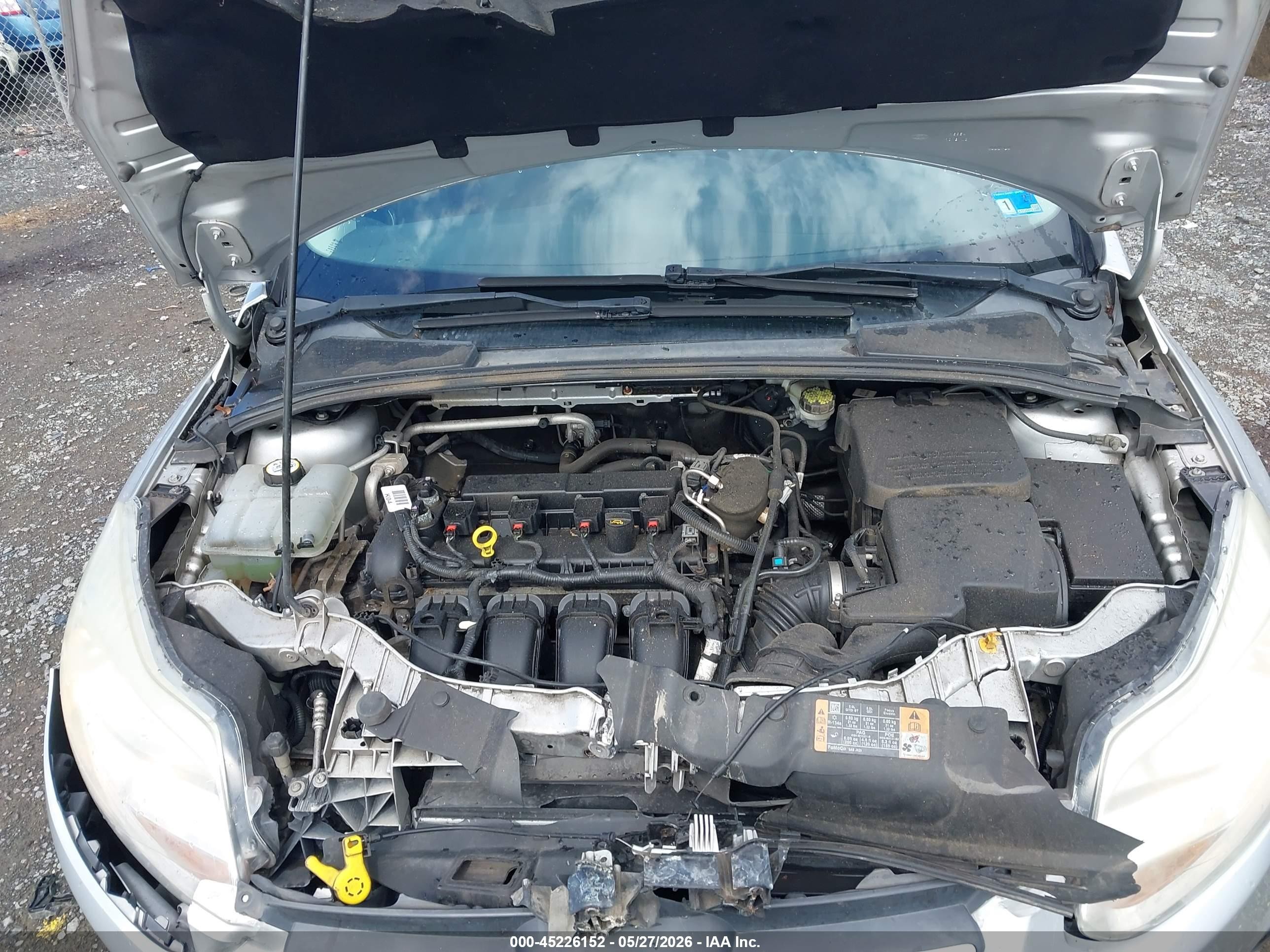 2014 Ford Focus Se Silver vin: 1FADP3F26EL429727