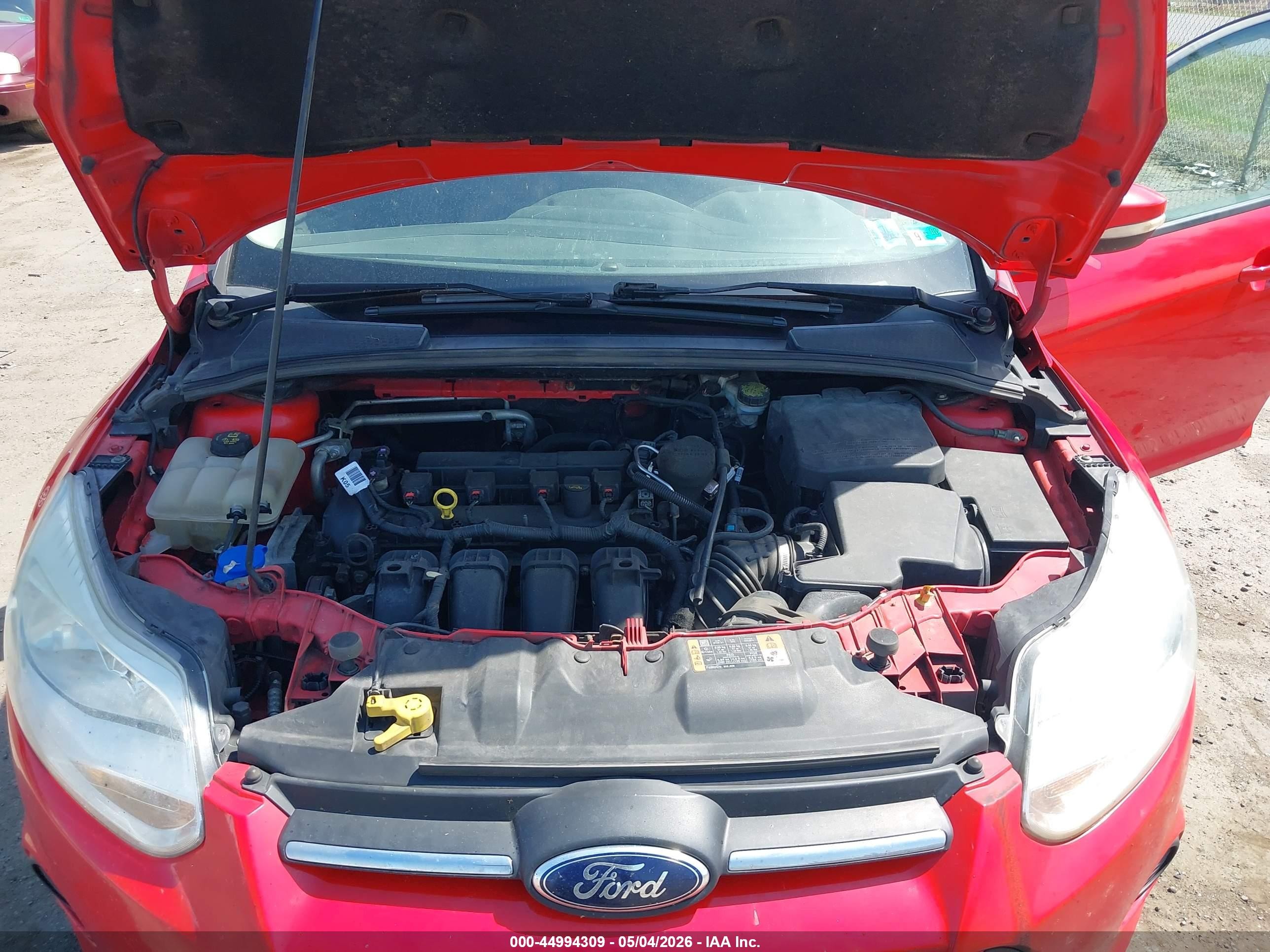 2014 Ford Focus Se Red vin: 1FADP3F26EL448245