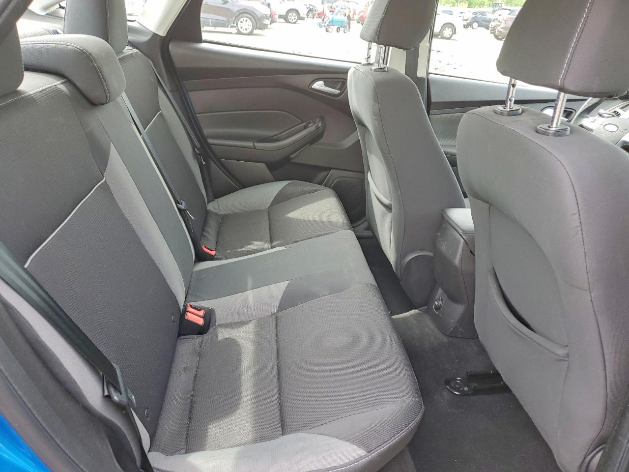 2014 Ford Focus Se Blue vin: 1FADP3F26EL459648