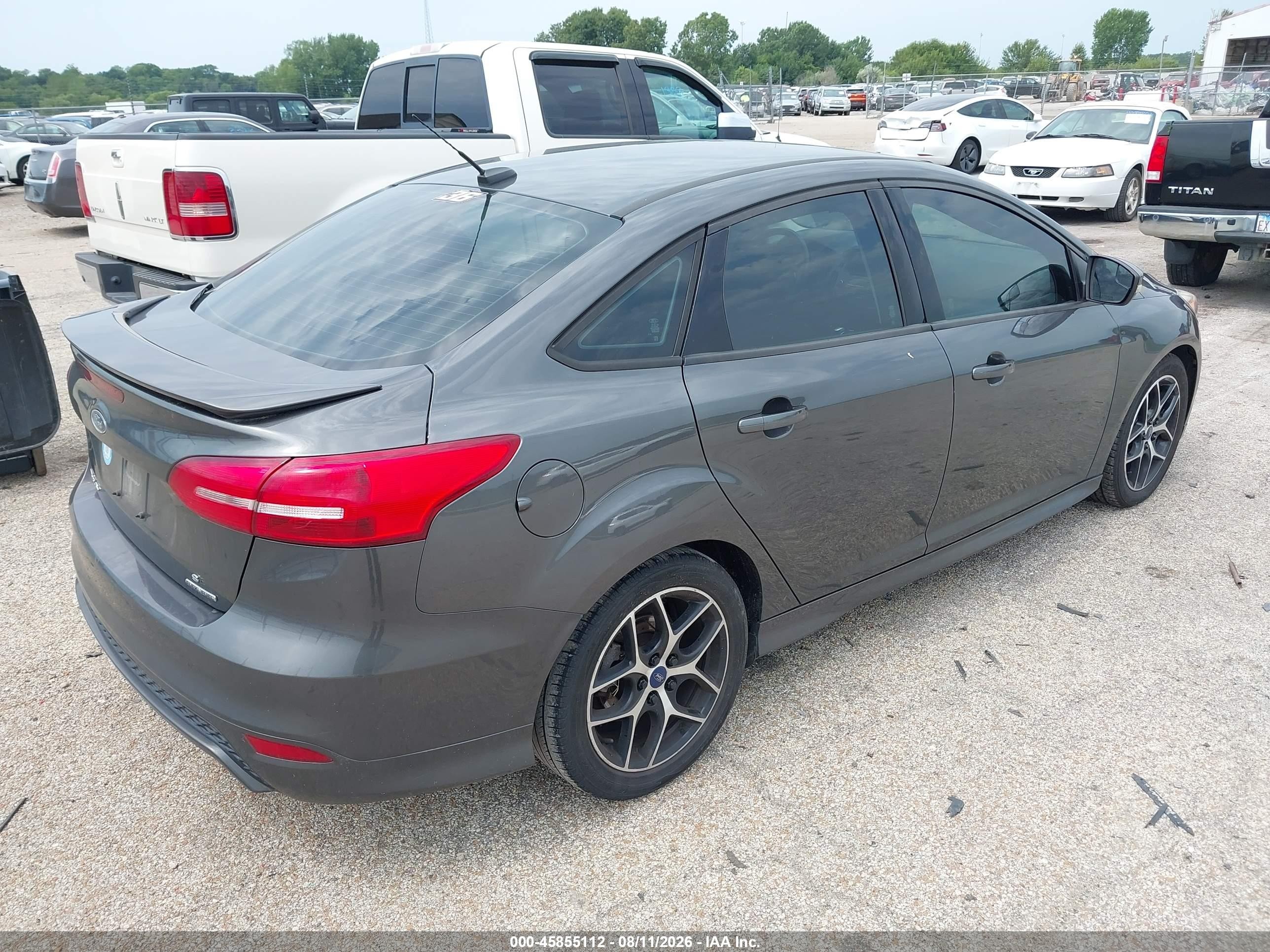 2015 Ford Focus Se Gray vin: 1FADP3F26FL210090