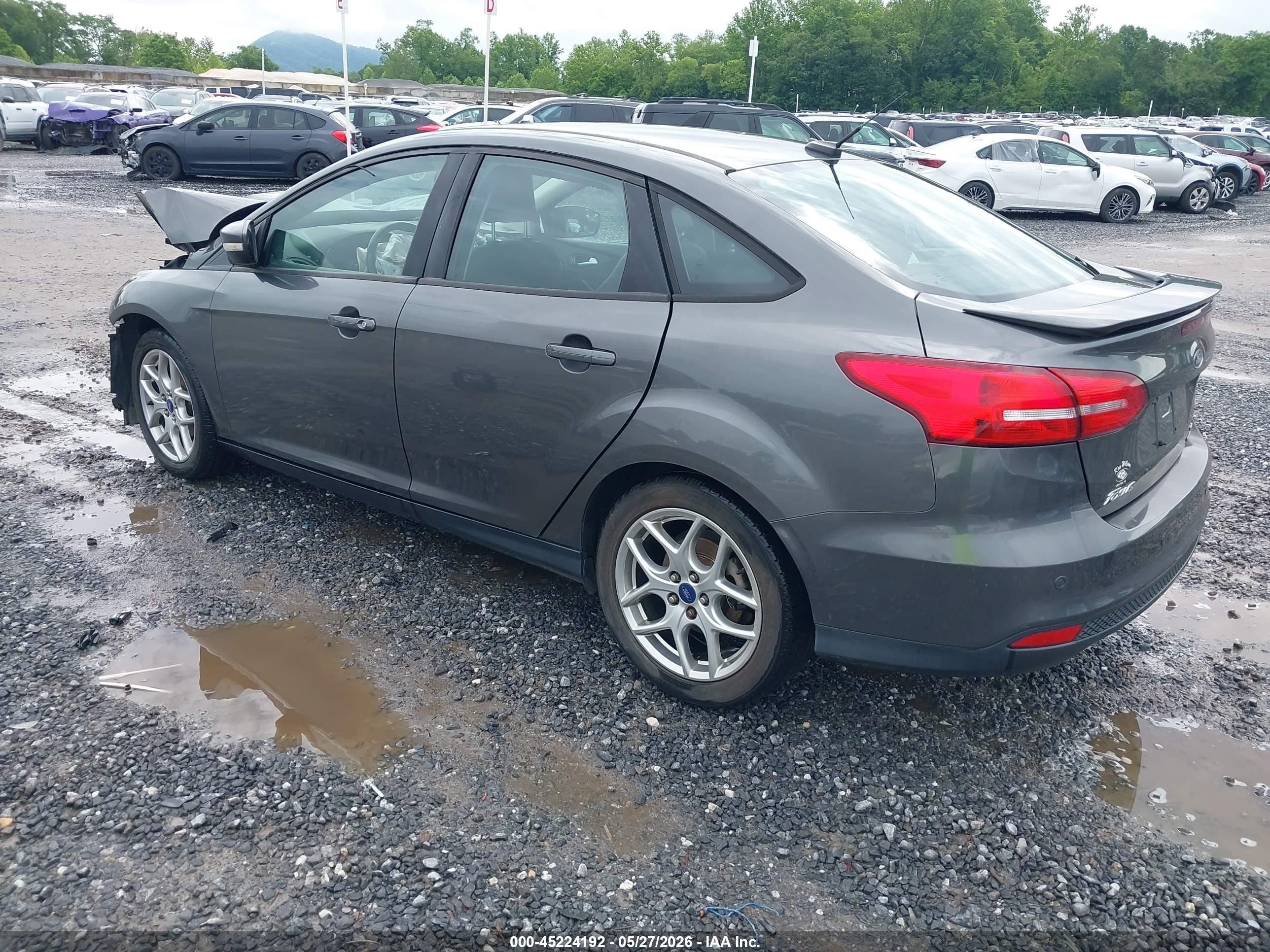 2015 Ford Focus Se Gray vin: 1FADP3F26FL214771