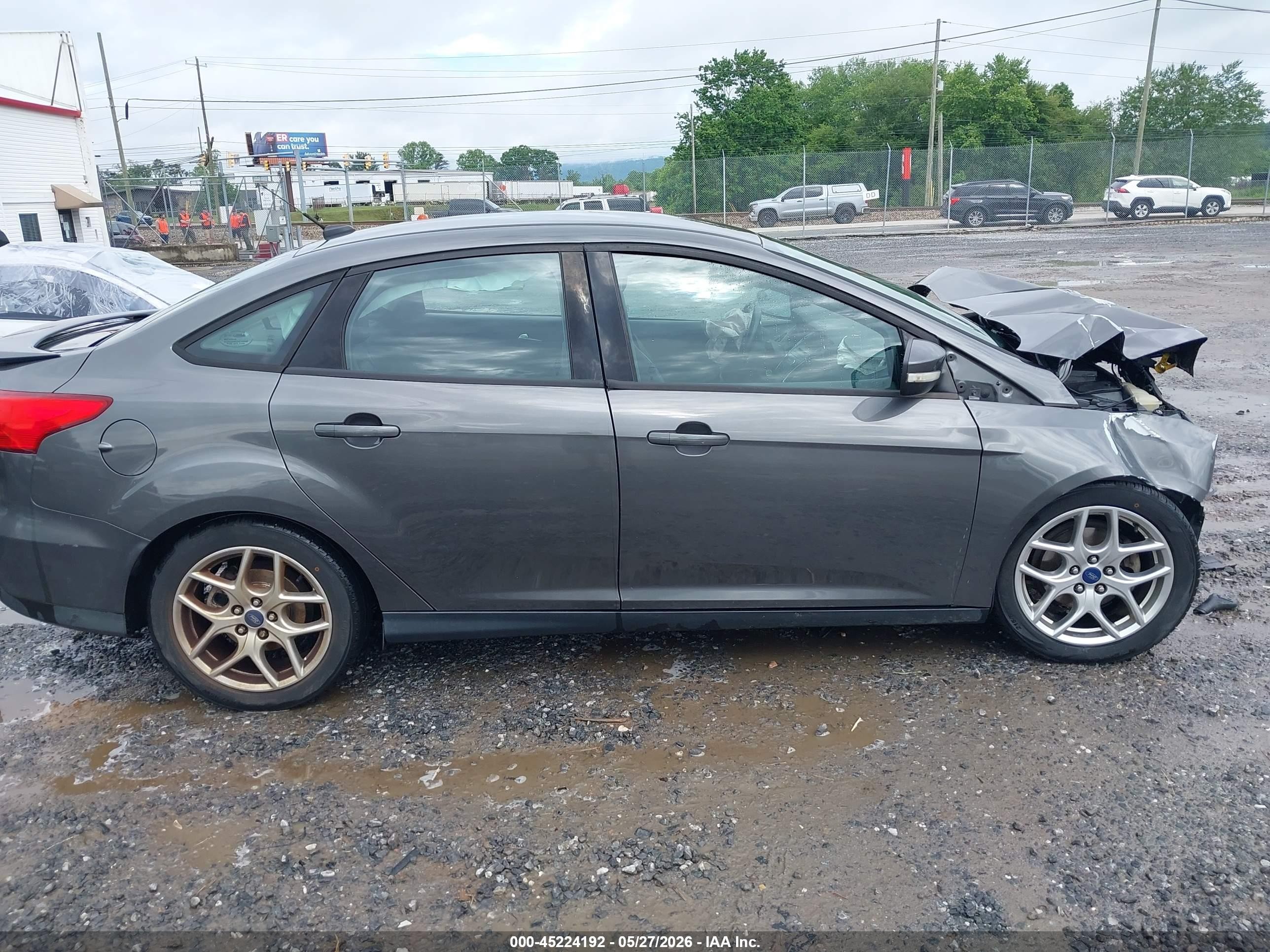 2015 Ford Focus Se Gray vin: 1FADP3F26FL214771