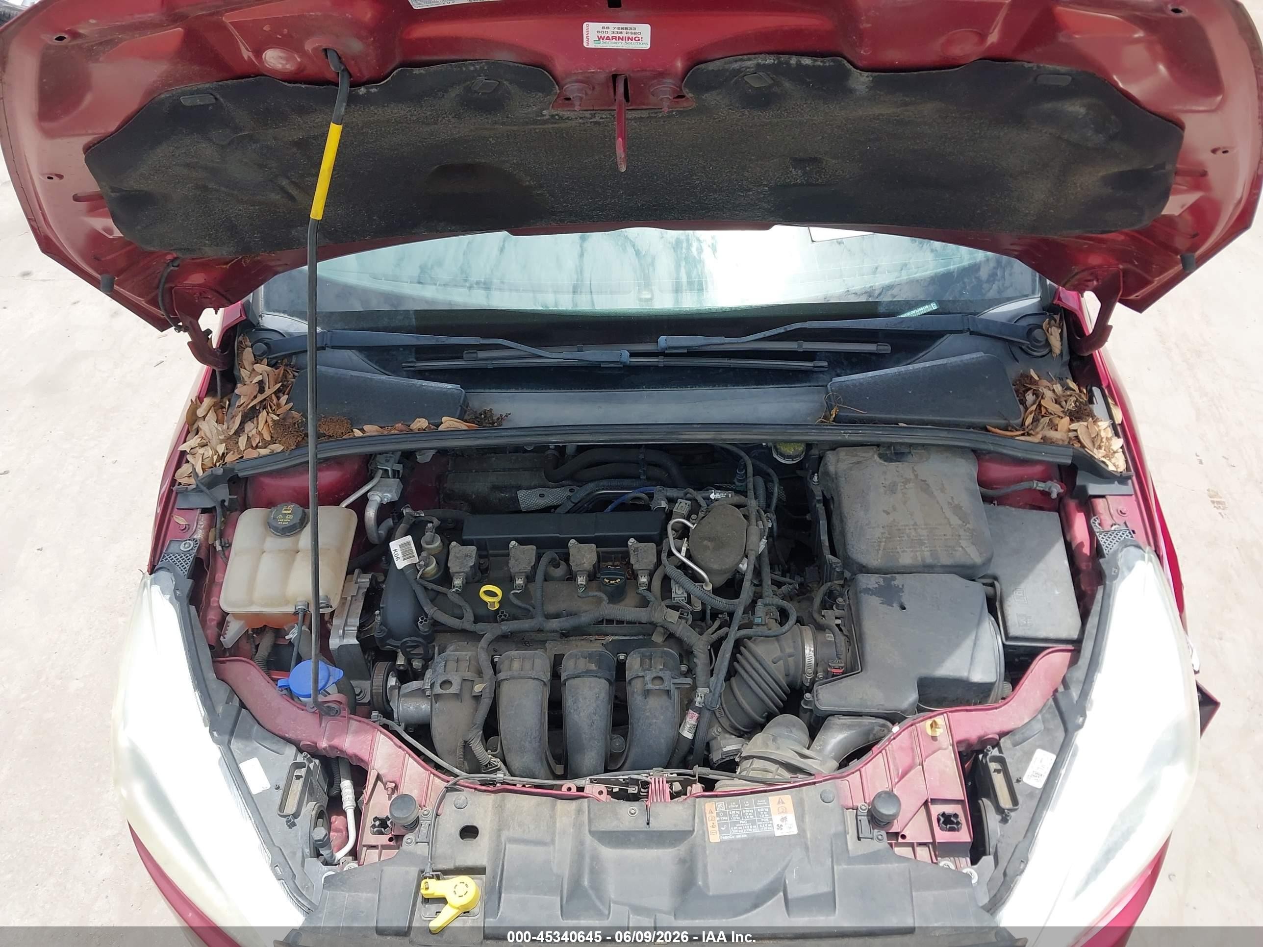 2015 Ford Focus Se Red vin: 1FADP3F26FL248418