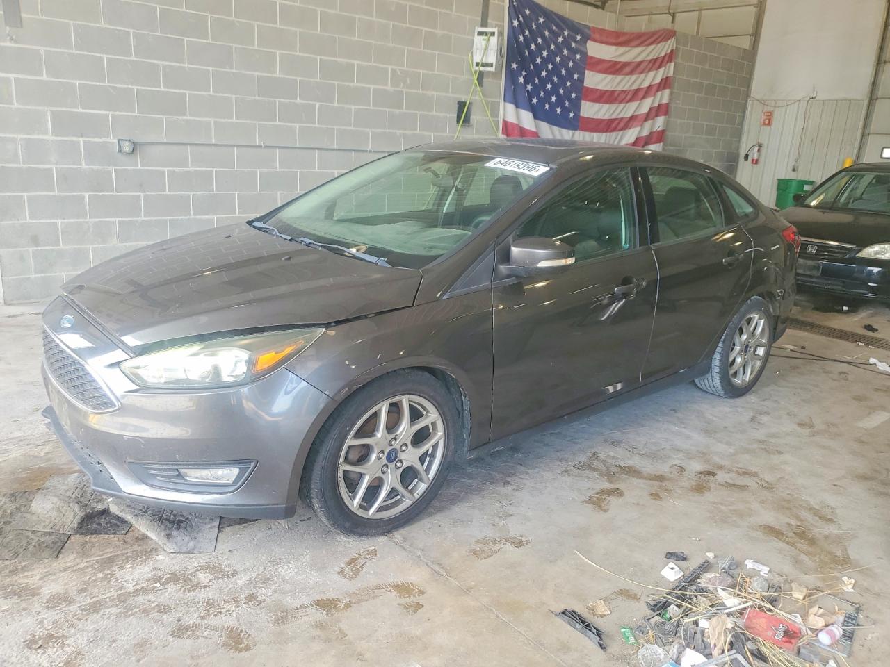 2015 Ford Focus Se Gray vin: 1FADP3F26FL275084