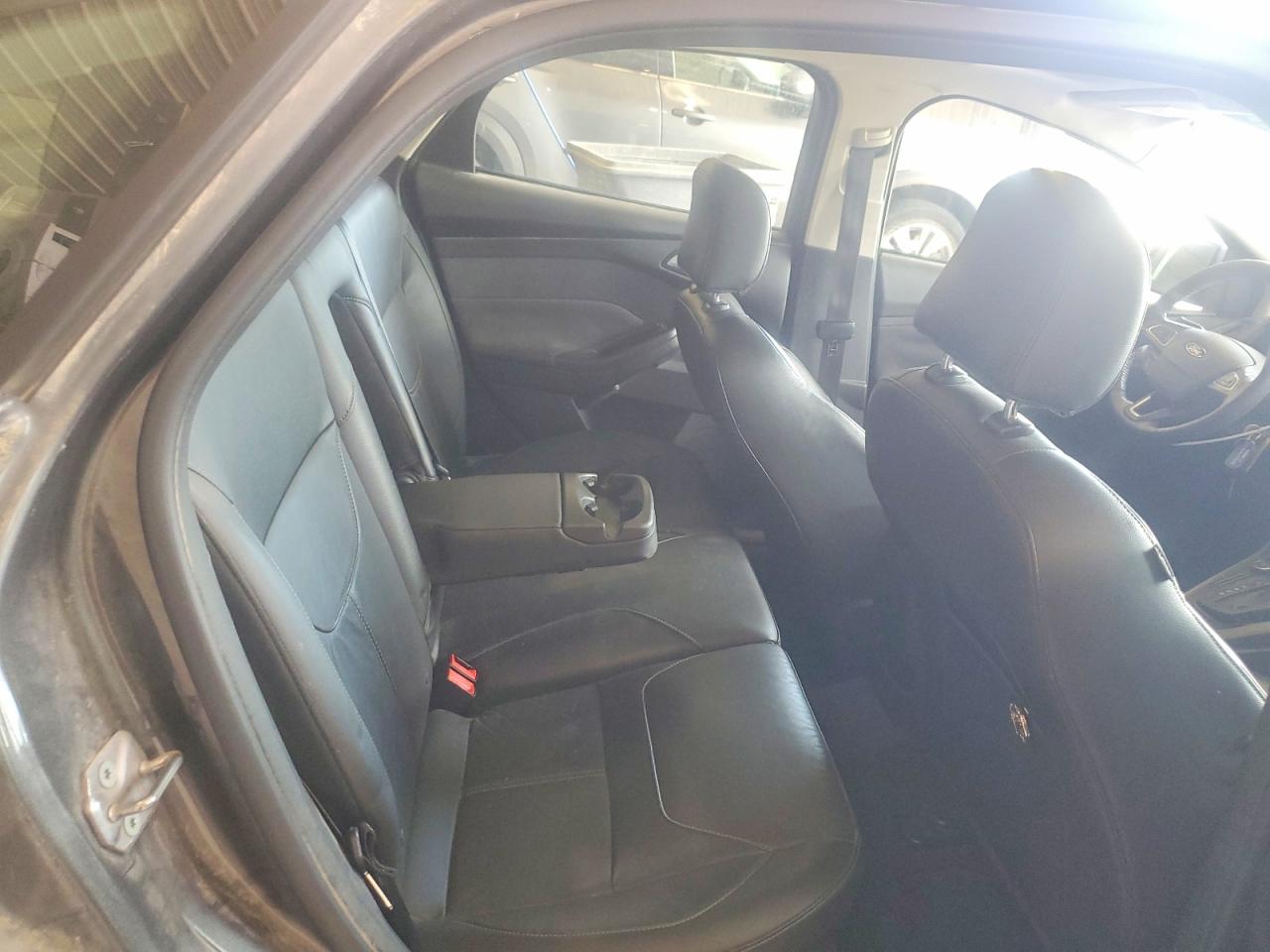 2015 Ford Focus Se Gray vin: 1FADP3F26FL275084
