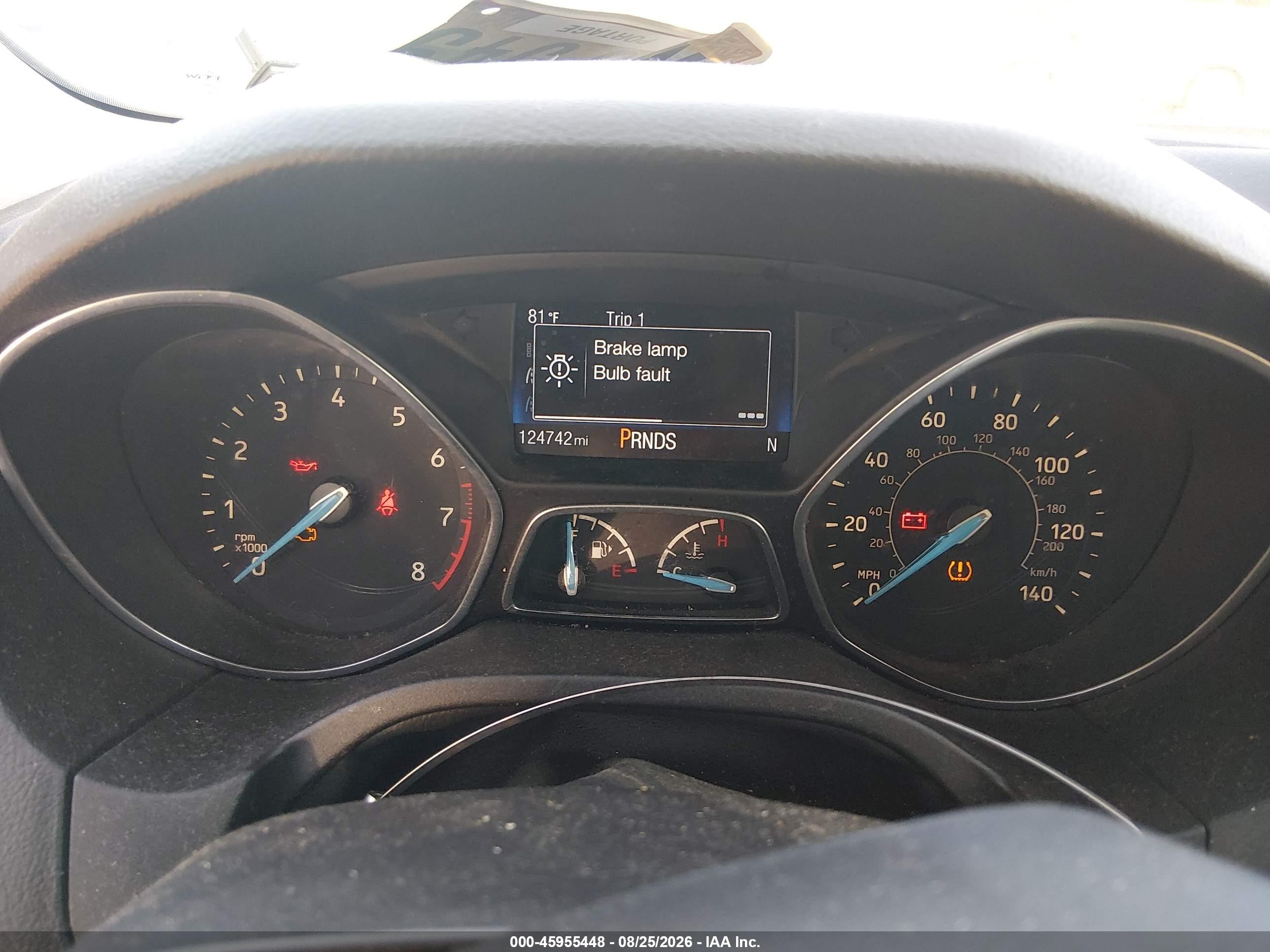 2015 Ford Focus Se Желто-коричневый vin: 1FADP3F26FL286750