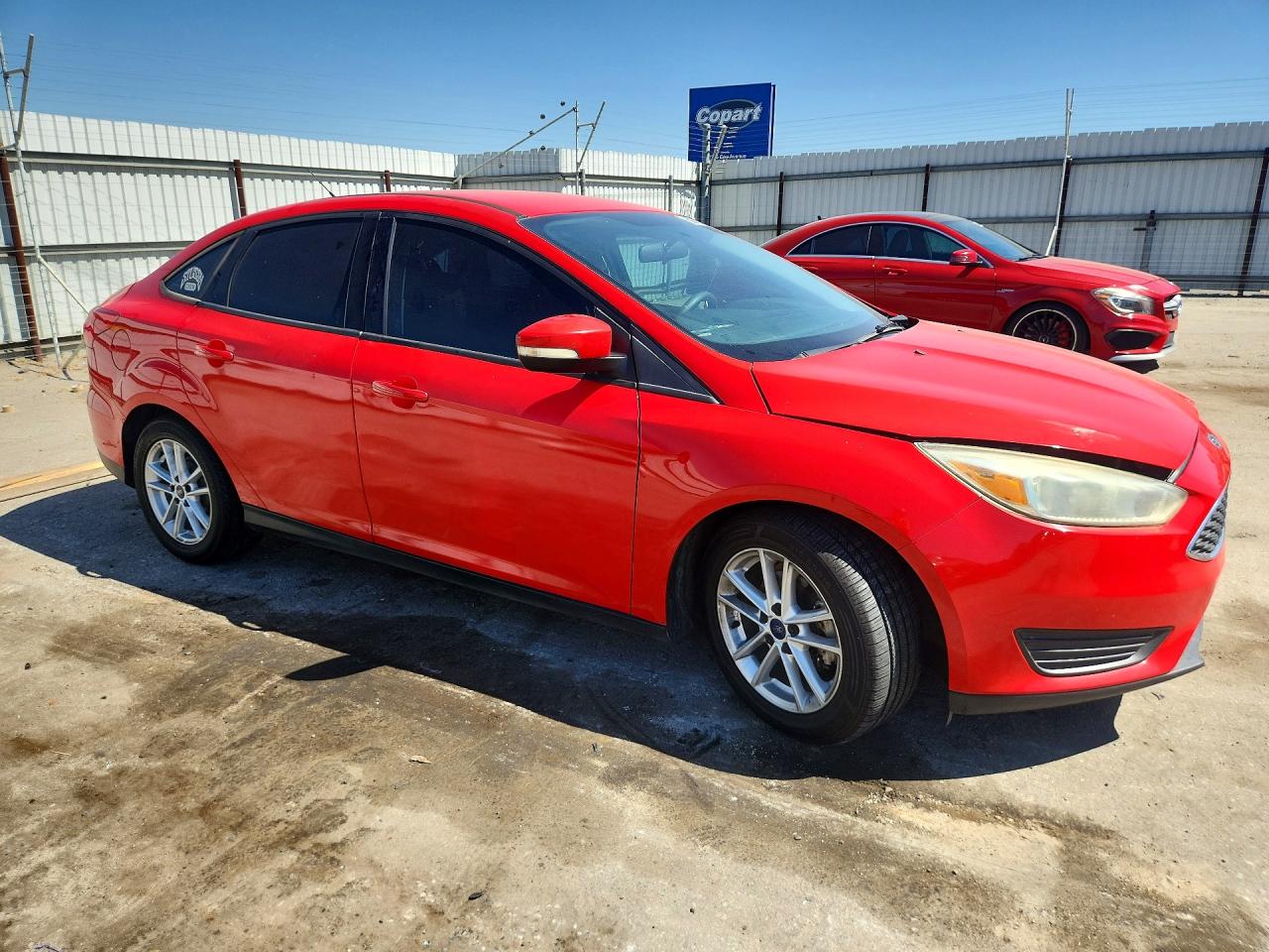 2015 Ford Focus Se Red vin: 1FADP3F26FL294511