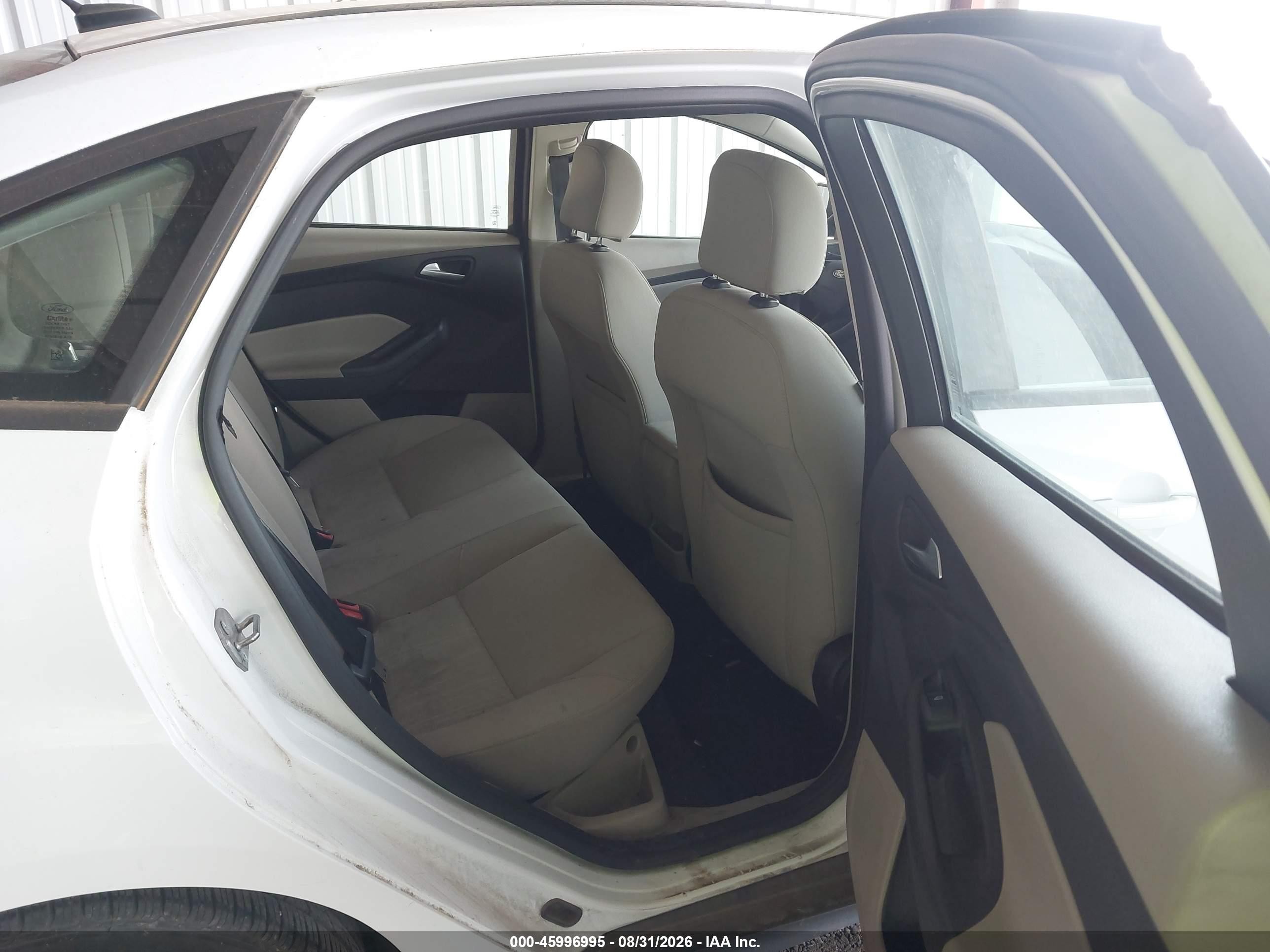 2015 Ford Focus Se White vin: 1FADP3F26FL329323