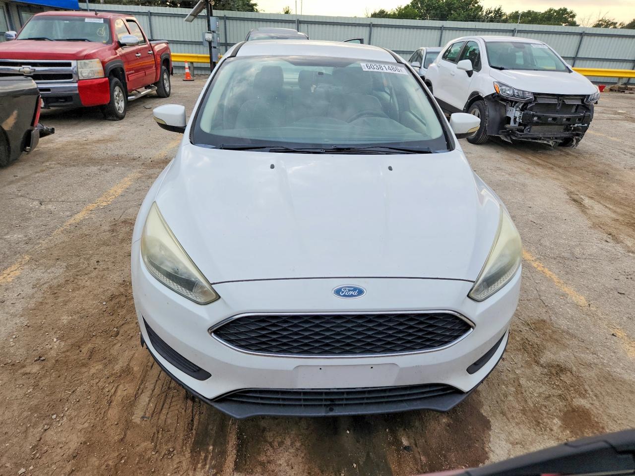2015 Ford Focus Se White vin: 1FADP3F26FL329984