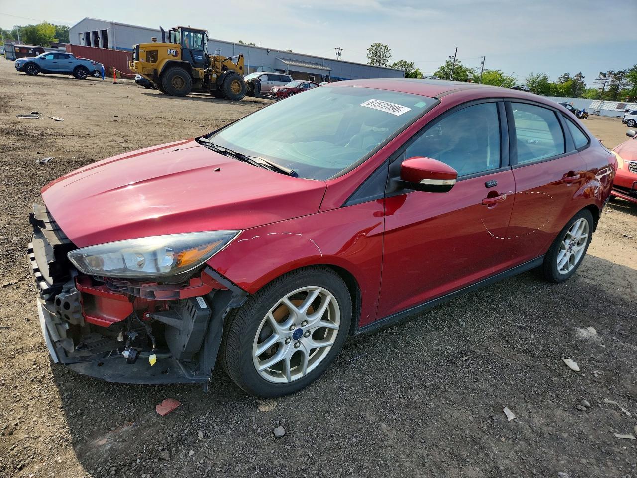 2015 Ford Focus Se Бордовый vin: 1FADP3F26FL338166