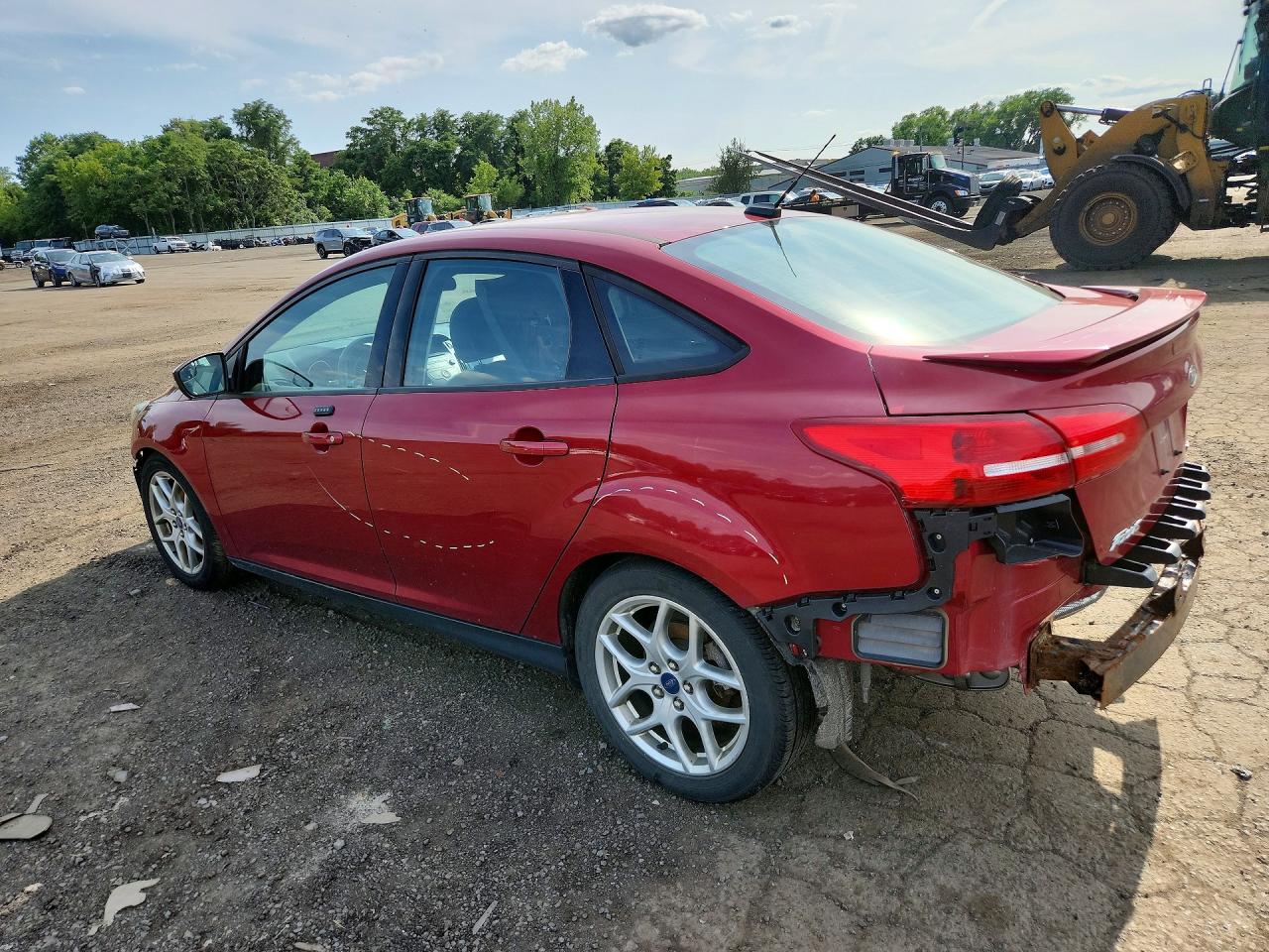 2015 Ford Focus Se Бордовый vin: 1FADP3F26FL338166
