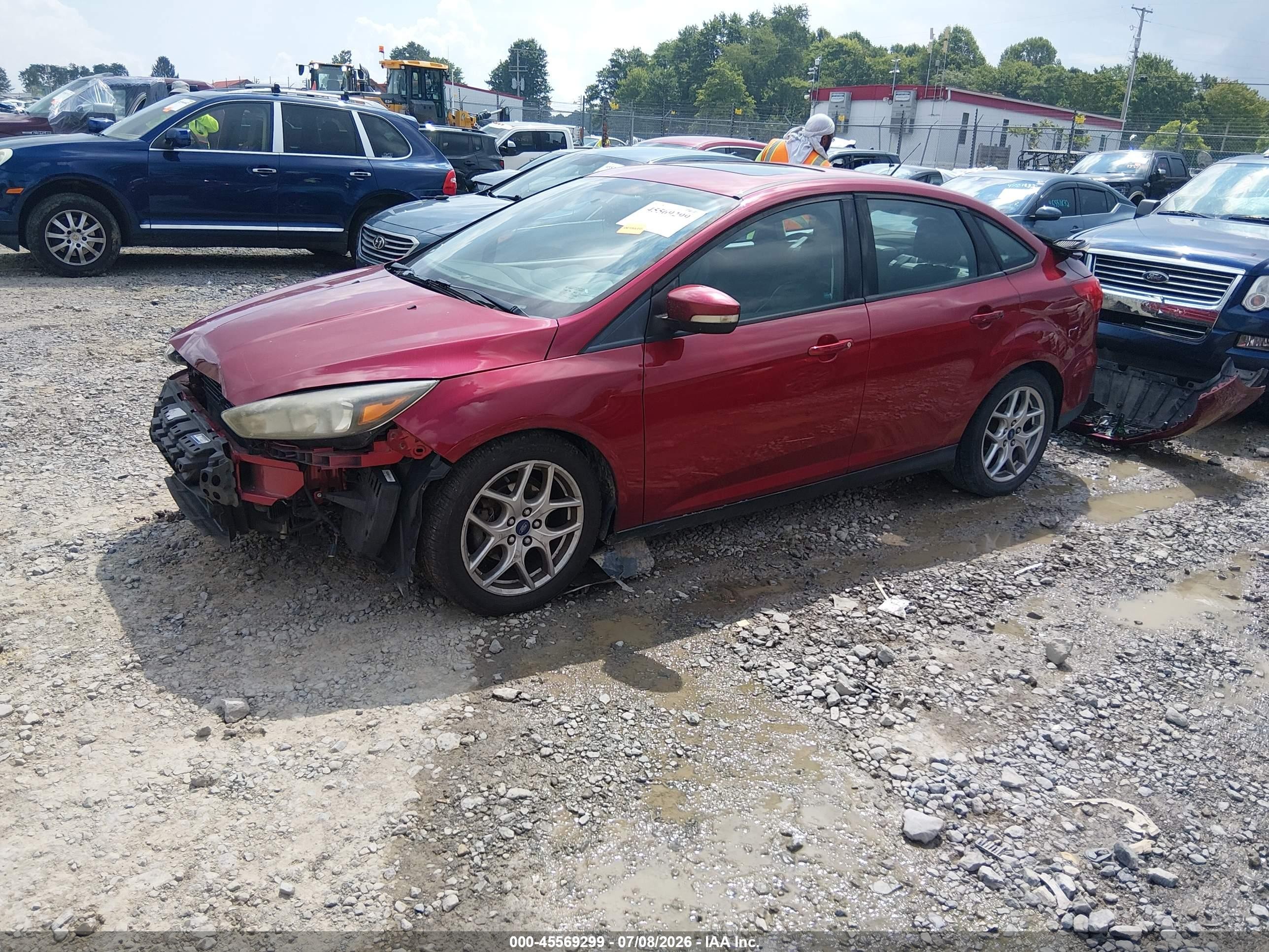 2015 Ford Focus Se Red vin: 1FADP3F26FL347045