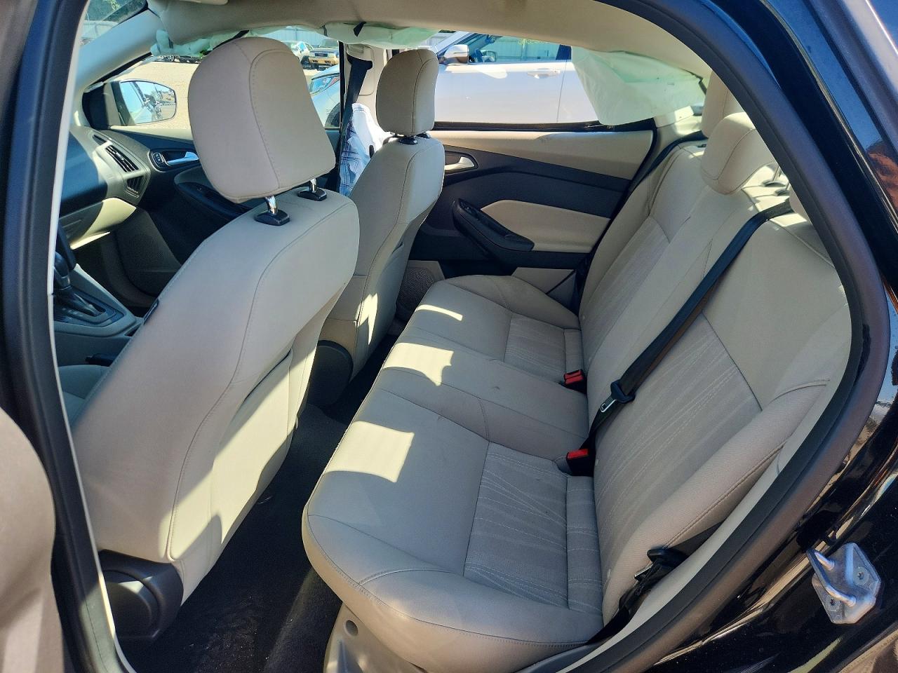 2015 Ford Focus Se Charcoal vin: 1FADP3F26FL361852