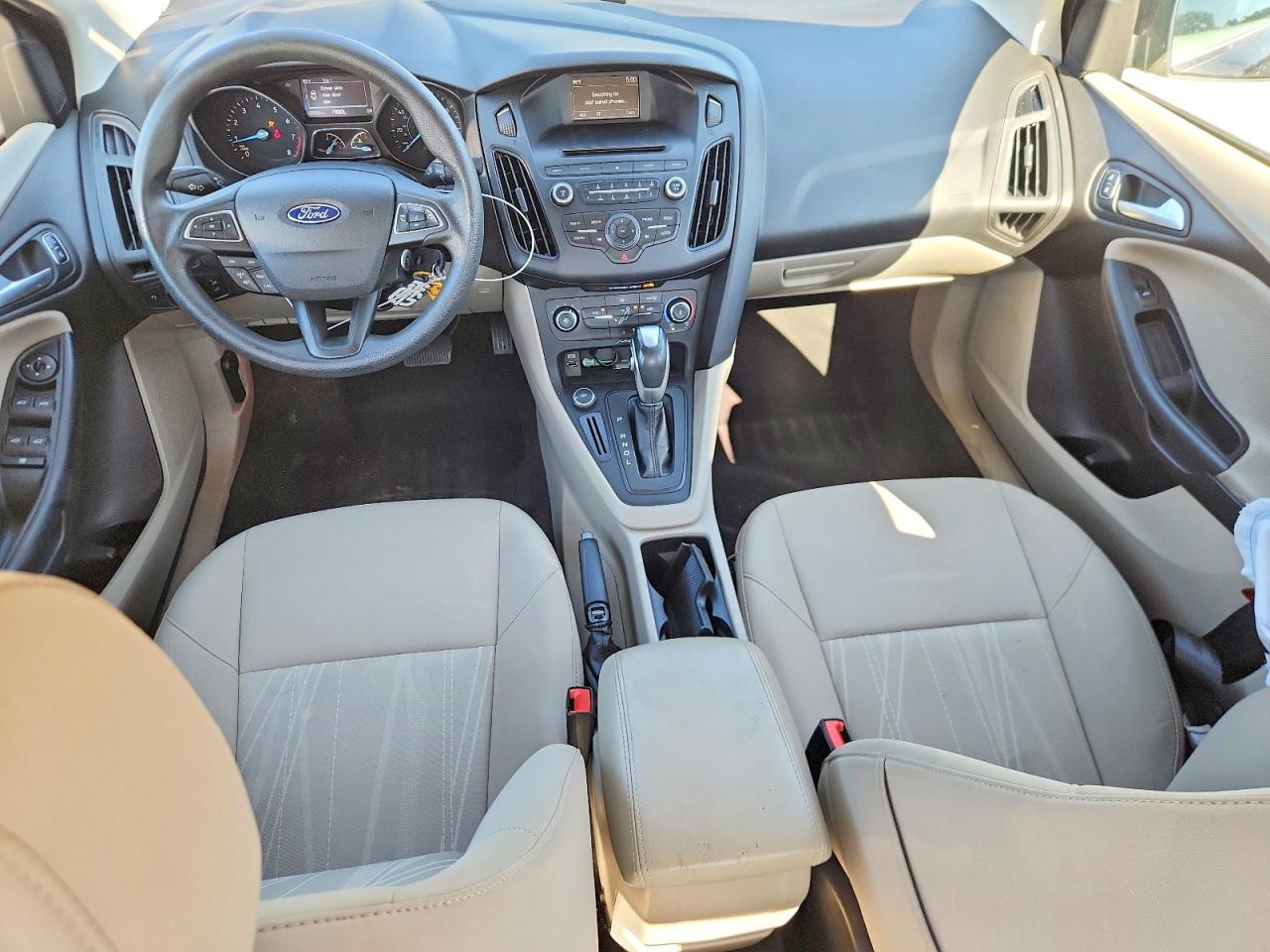 2015 Ford Focus Se Charcoal vin: 1FADP3F26FL361852