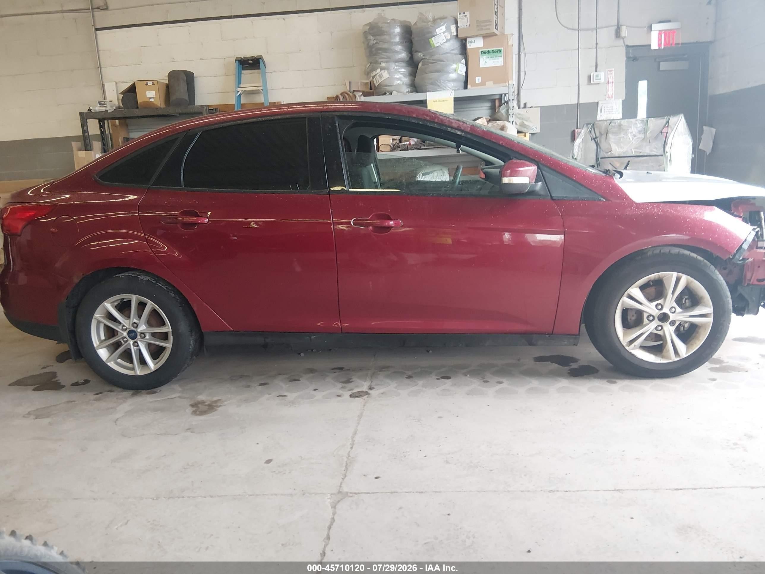 2015 Ford Focus Se Red vin: 1FADP3F26FL372107