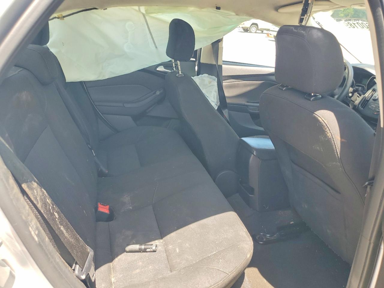 2015 Ford Focus Se Silver vin: 1FADP3F26FL375783