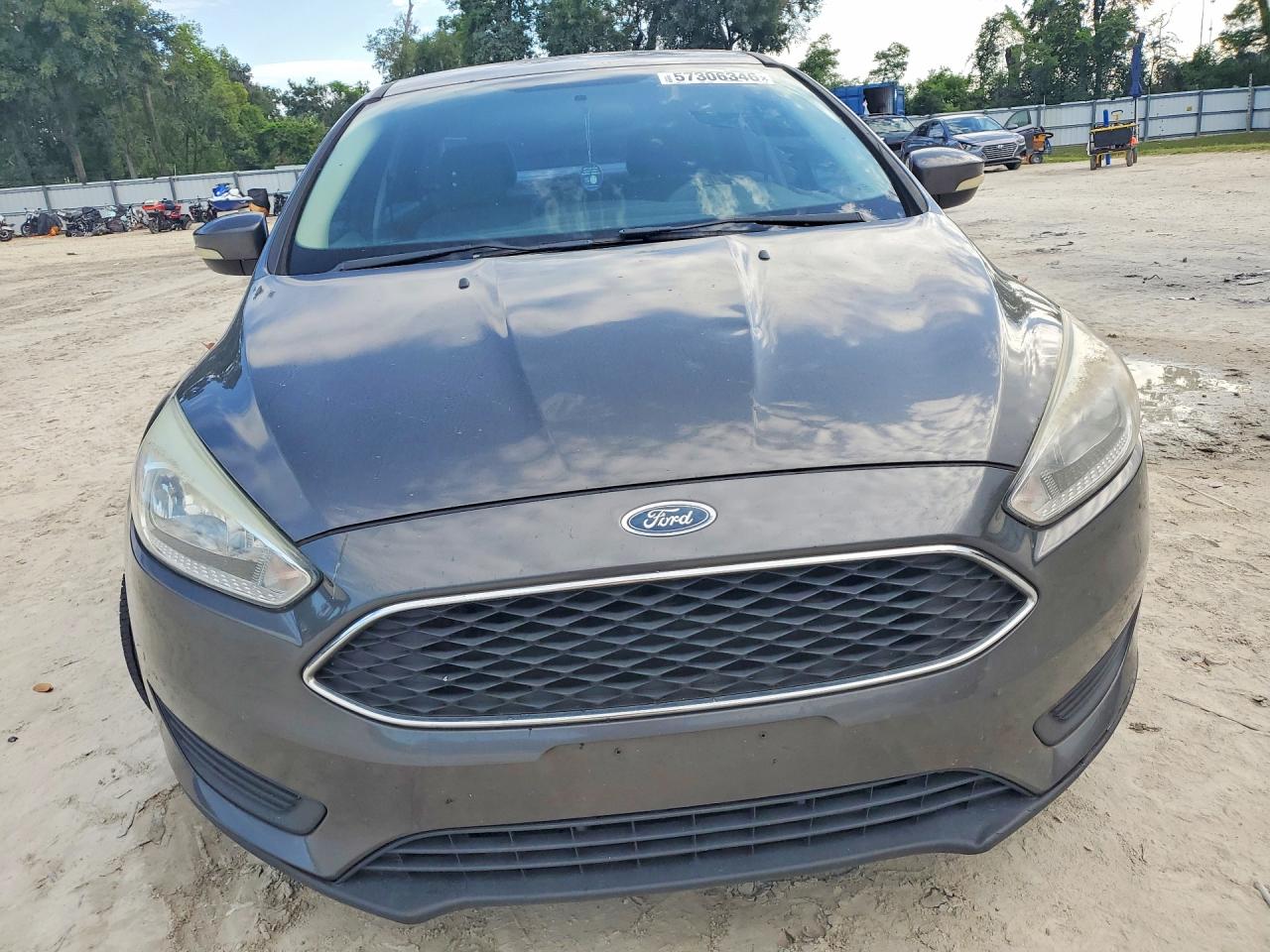 2016 Ford Focus Se Gray vin: 1FADP3F26GL242684