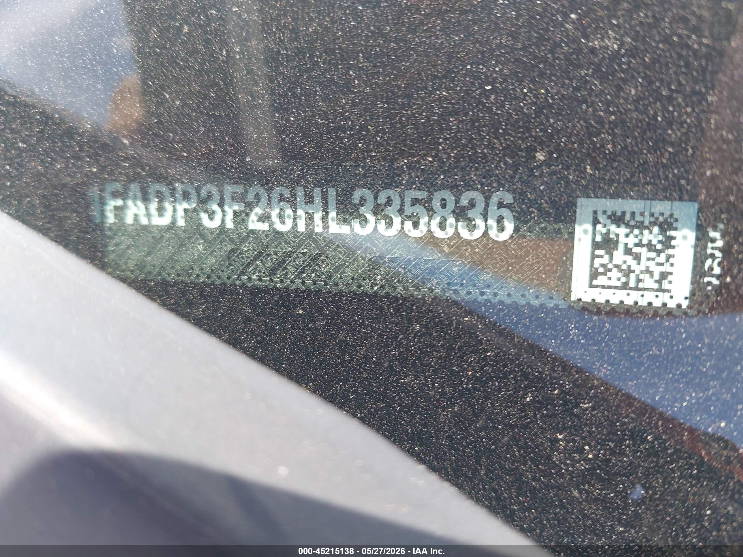 2017 Ford Focus Se Gold vin: 1FADP3F26HL335836