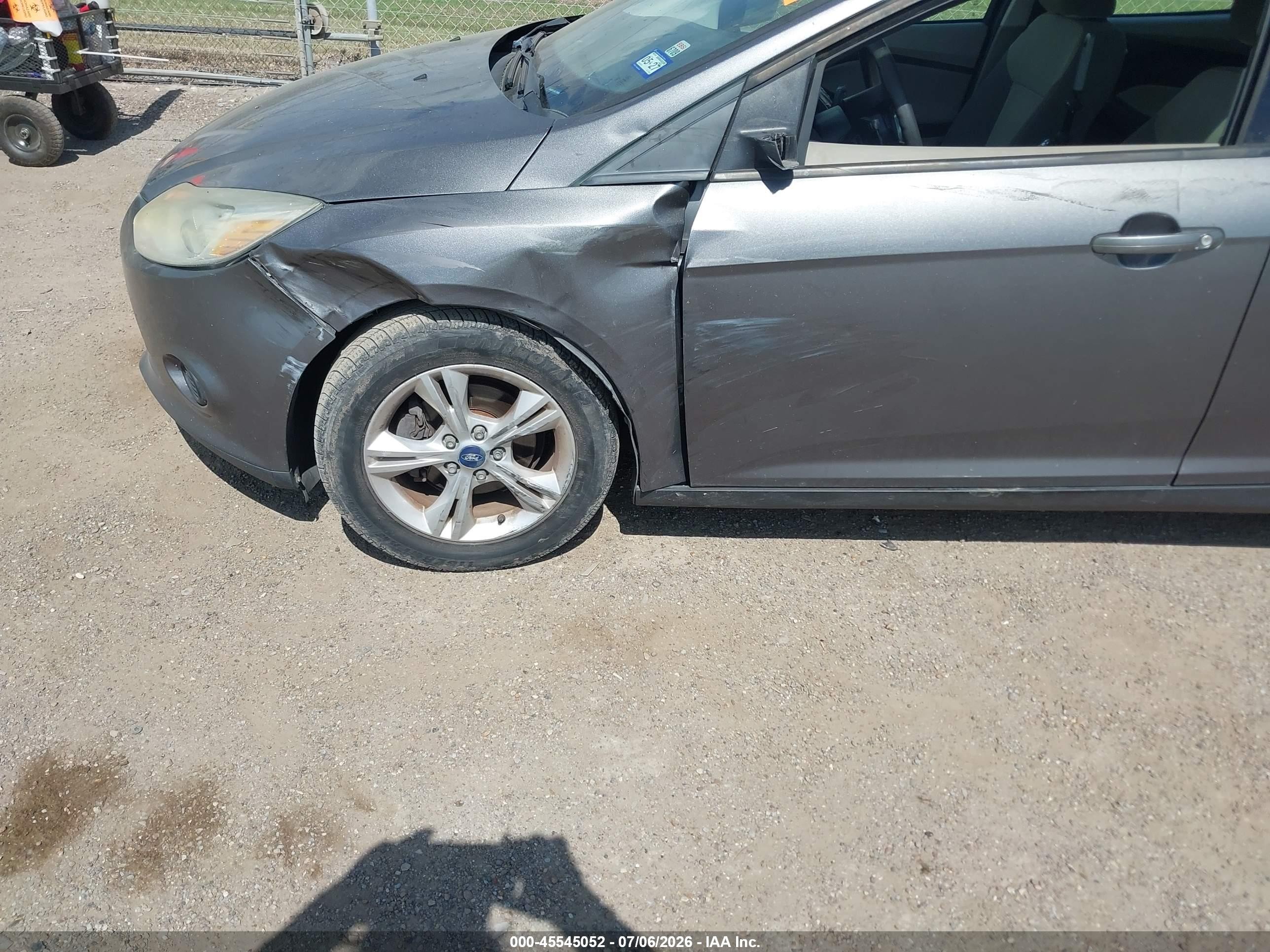 2013 Ford Focus Se Gray vin: 1FADP3F27DL115583