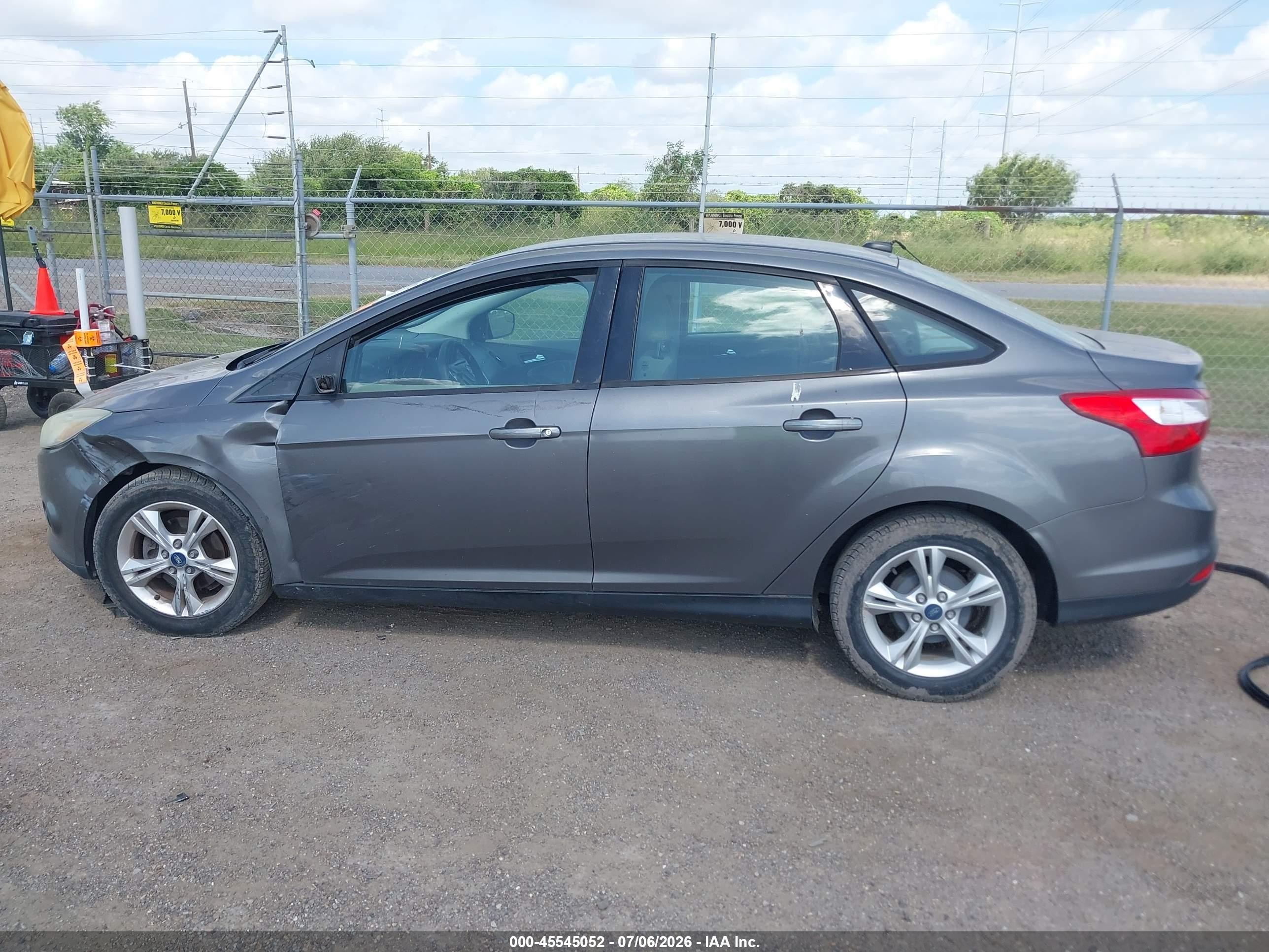 2013 Ford Focus Se Gray vin: 1FADP3F27DL115583