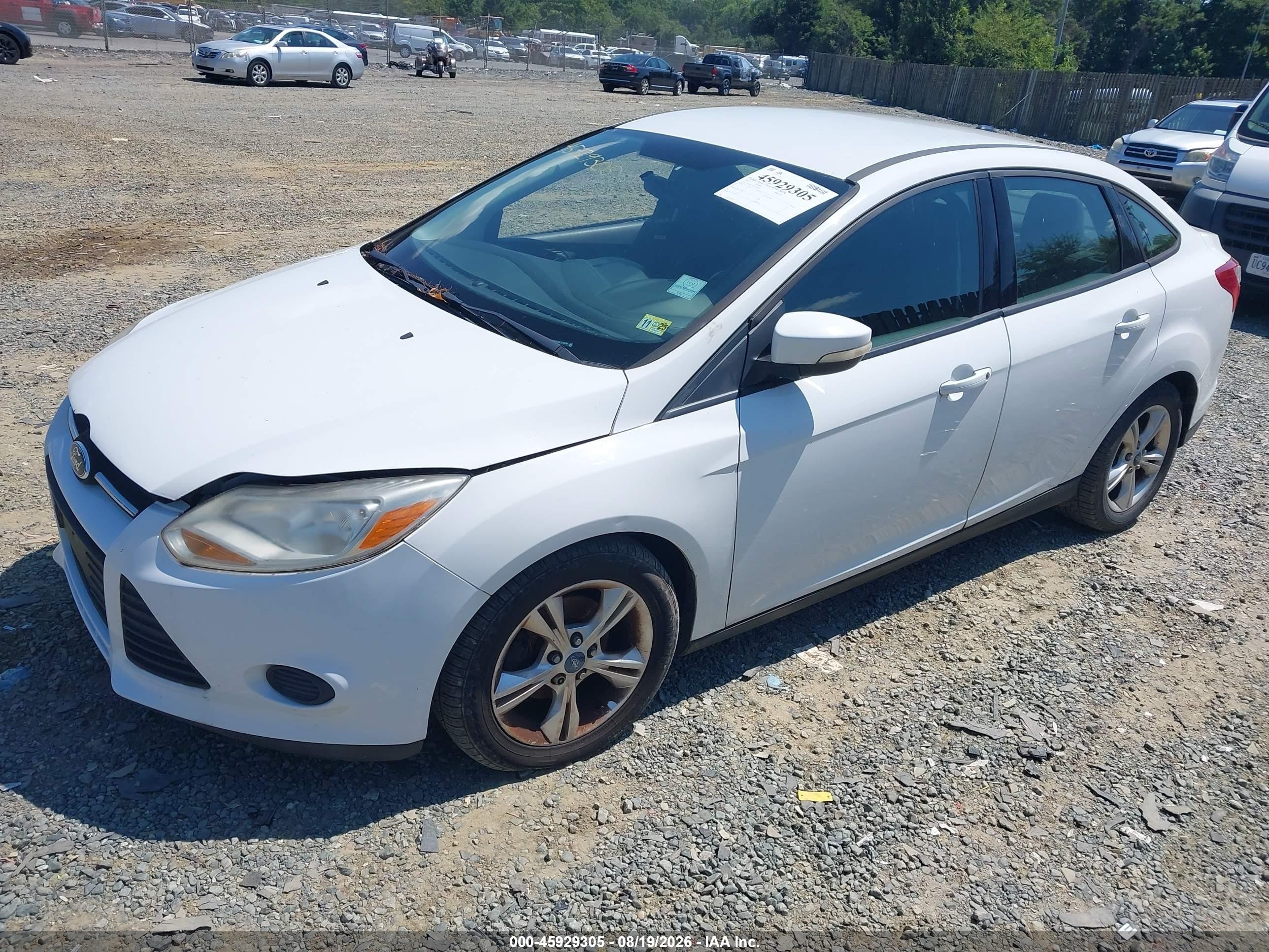 2013 Ford Focus Se White vin: 1FADP3F27DL118810