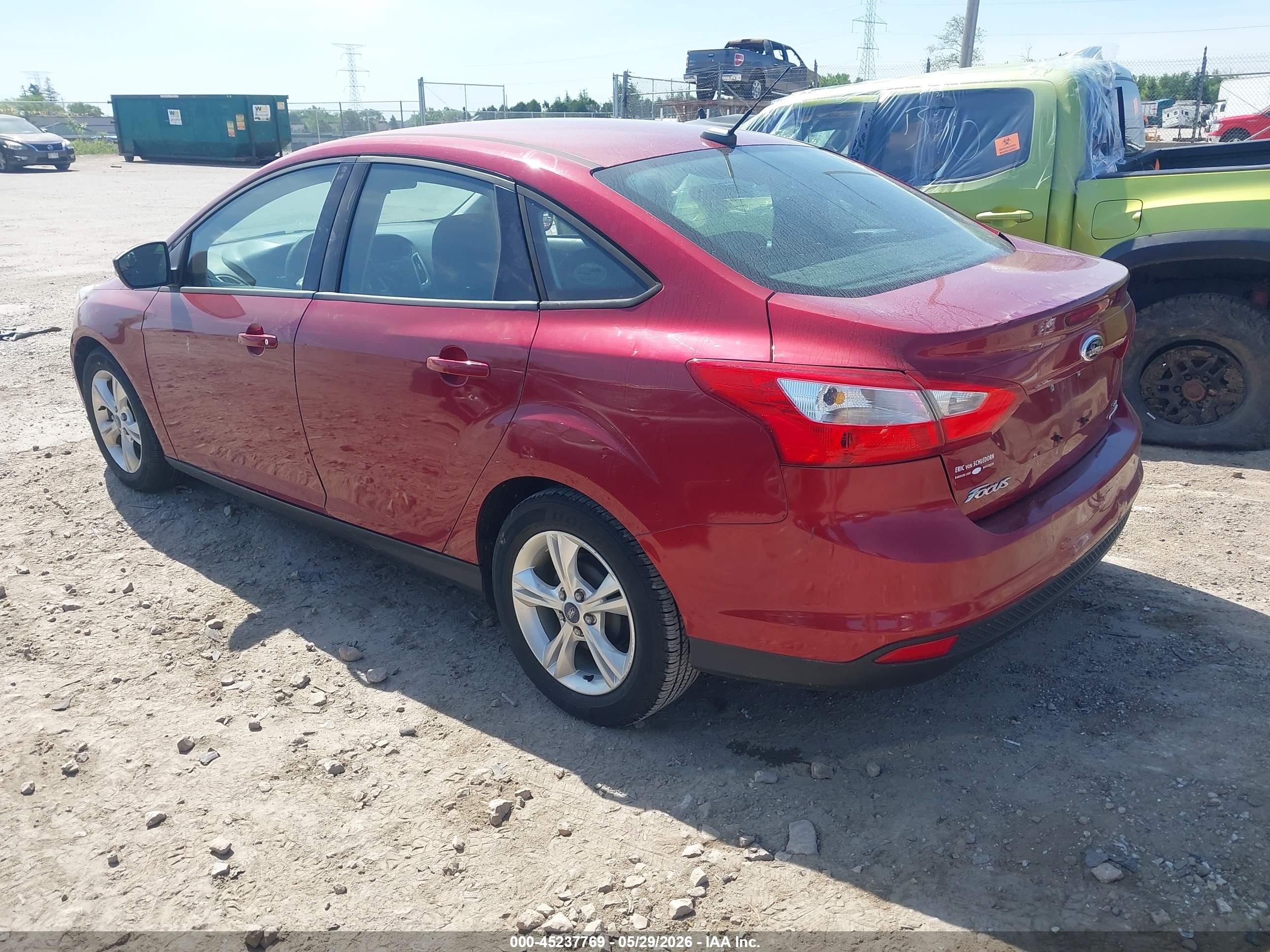 2013 Ford Focus Se Красный vin: 1FADP3F27DL126695