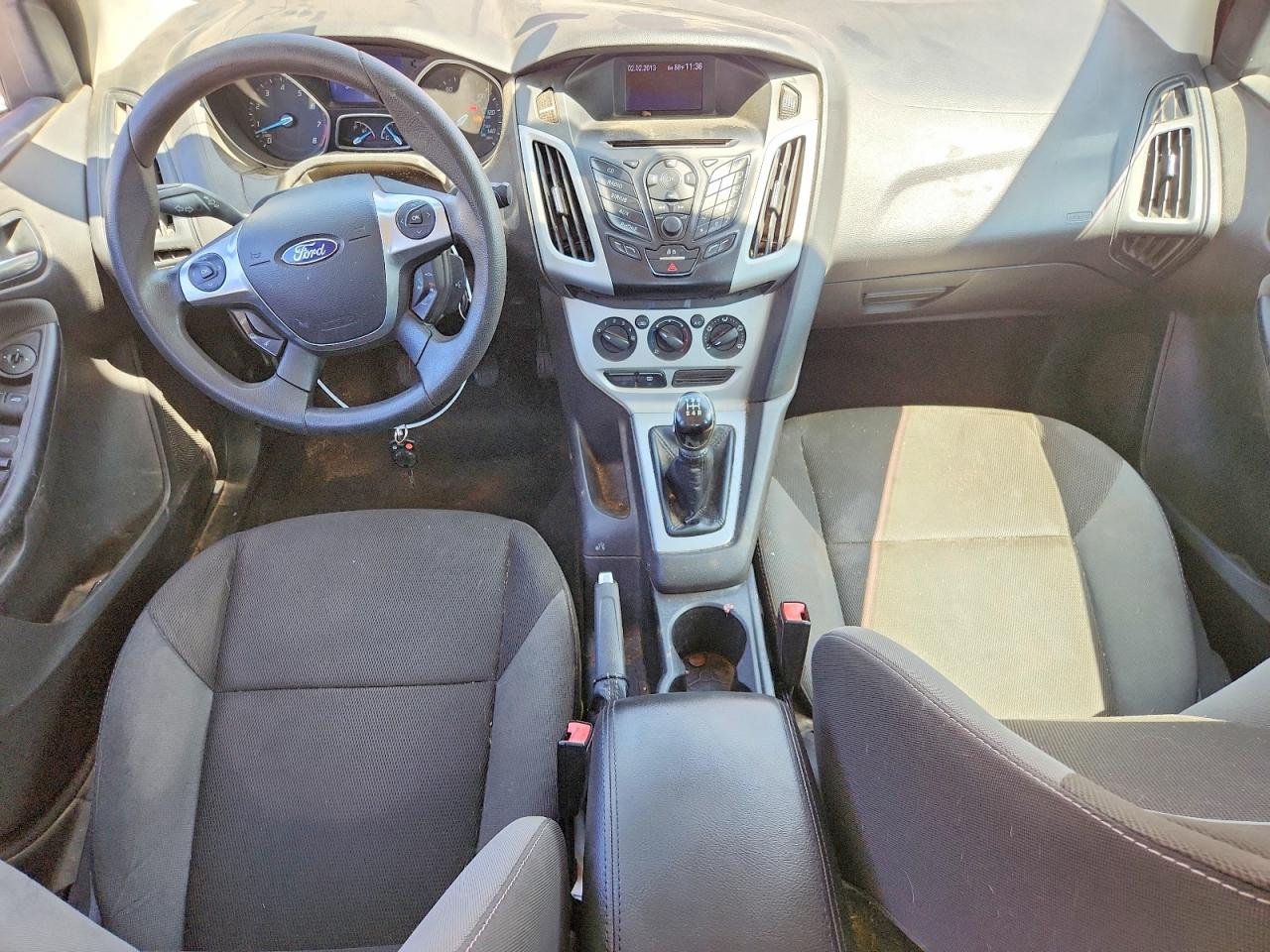 2013 Ford Focus Se Red vin: 1FADP3F27DL131671