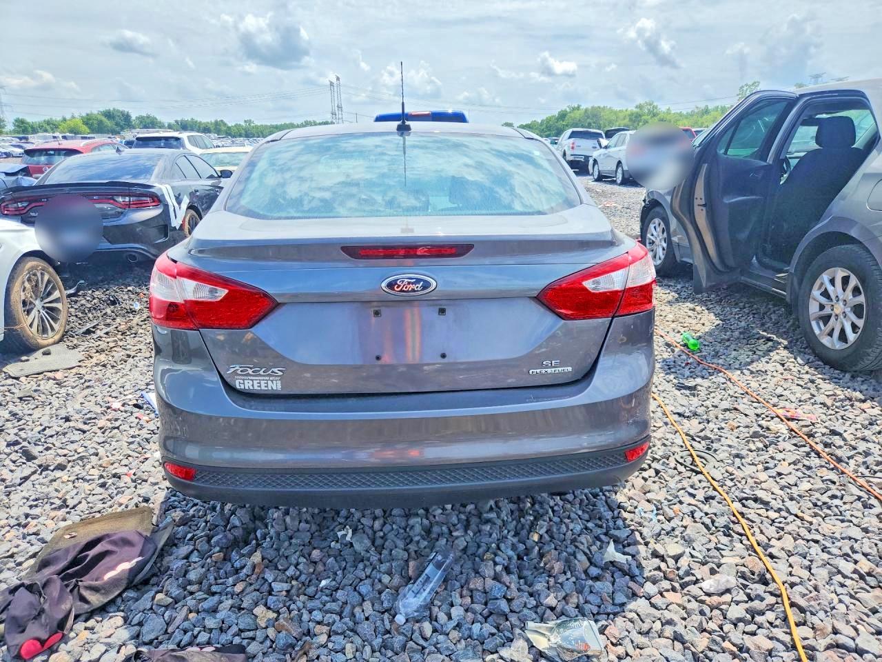 2013 Ford Focus Se Gray vin: 1FADP3F27DL143030