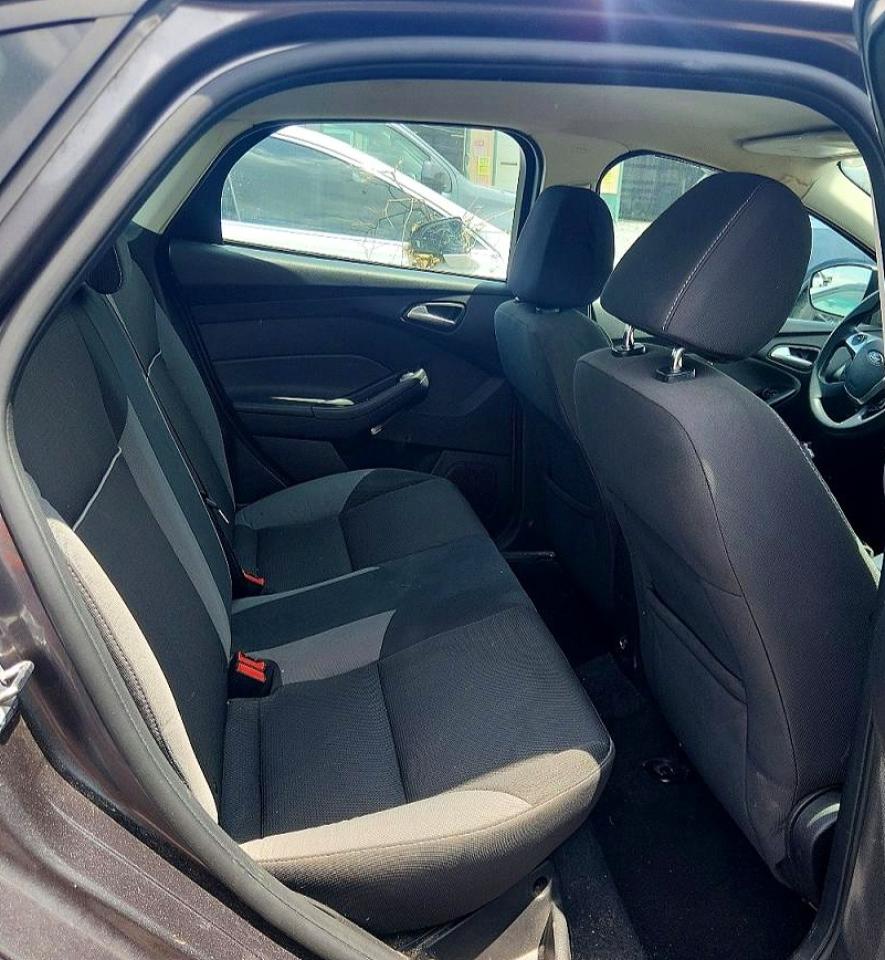 2013 Ford Focus Se Gray vin: 1FADP3F27DL143030