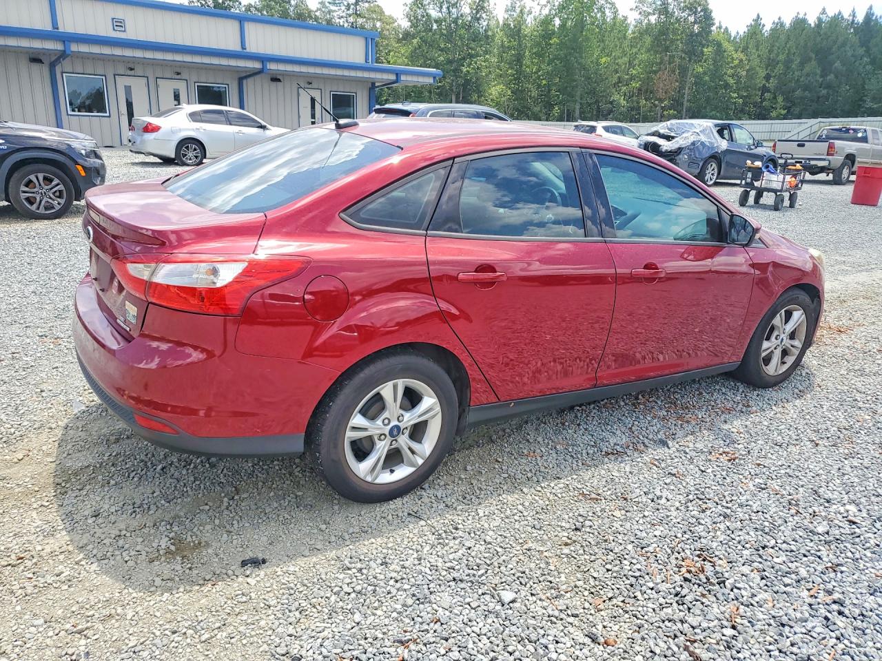 2013 Ford Focus Se Red vin: 1FADP3F27DL167277