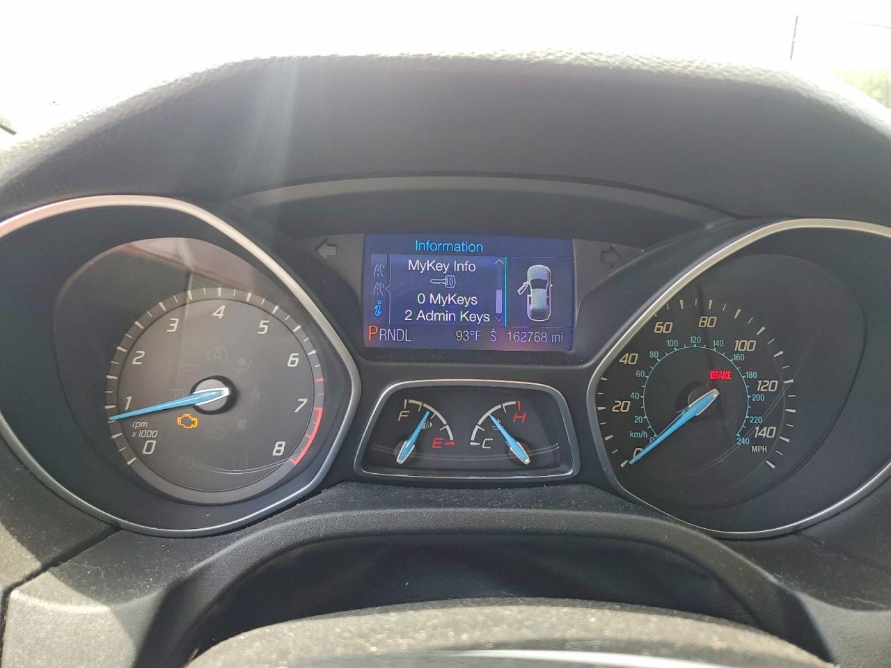 2013 Ford Focus Se Red vin: 1FADP3F27DL167277