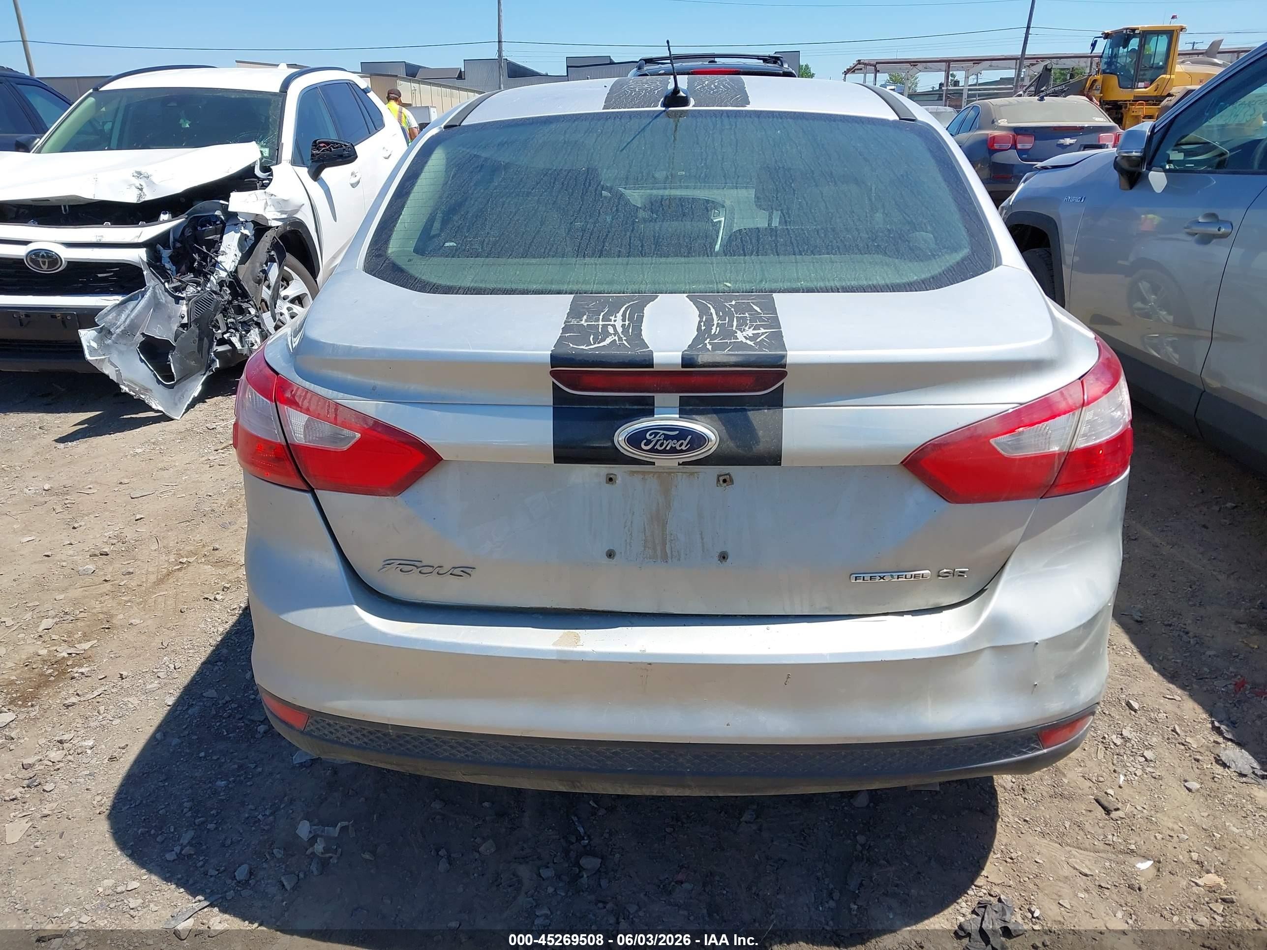 2013 Ford Focus Se Silver vin: 1FADP3F27DL175945