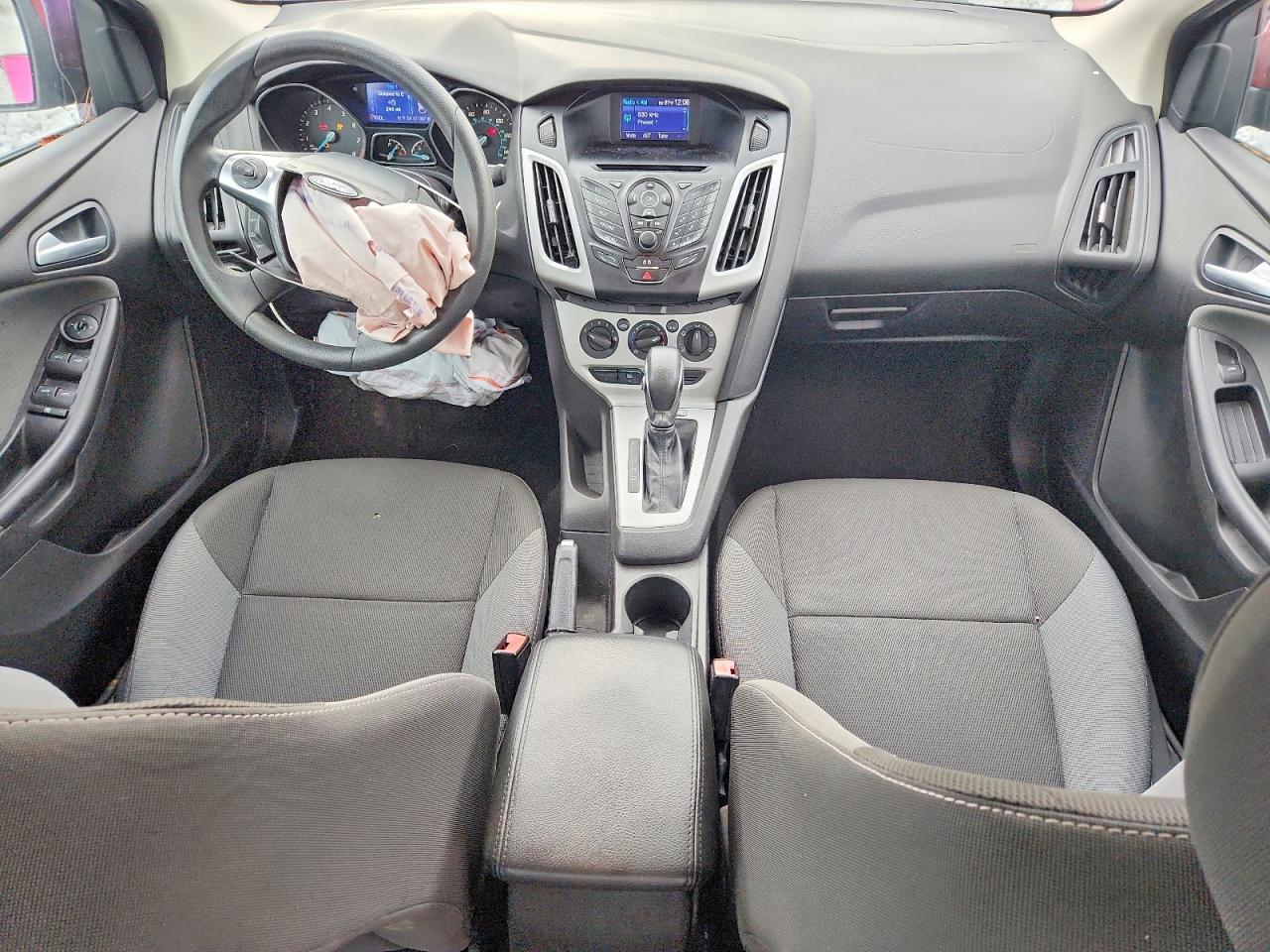 2013 Ford Focus Se Maroon vin: 1FADP3F27DL176397