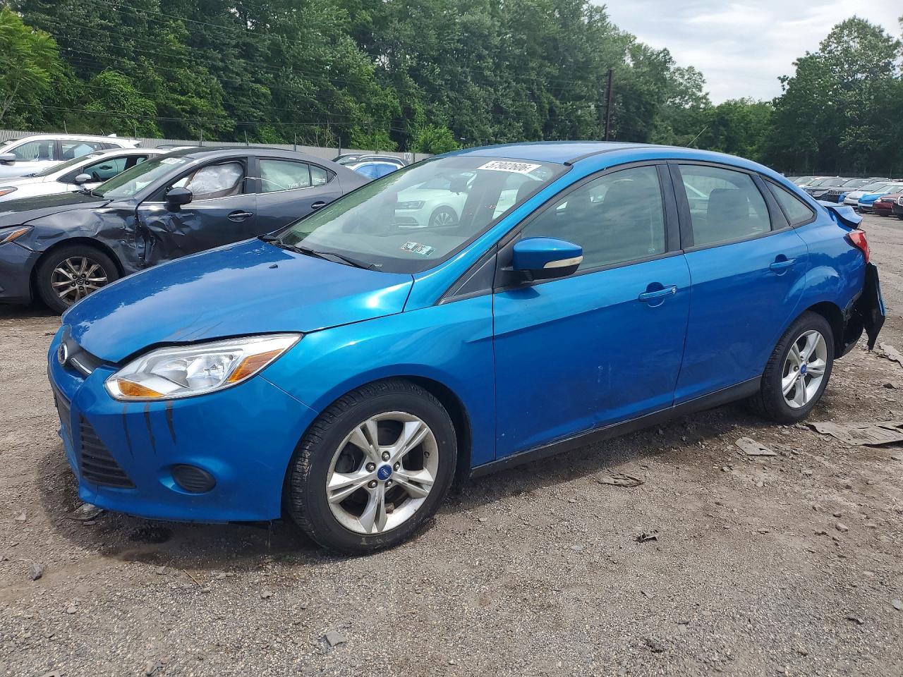 2013 Ford Focus Se Blue vin: 1FADP3F27DL180417