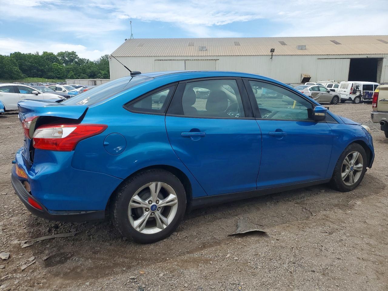 2013 Ford Focus Se Blue vin: 1FADP3F27DL180417