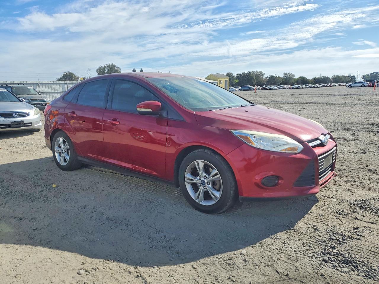 2013 Ford Focus Se Red vin: 1FADP3F27DL184757