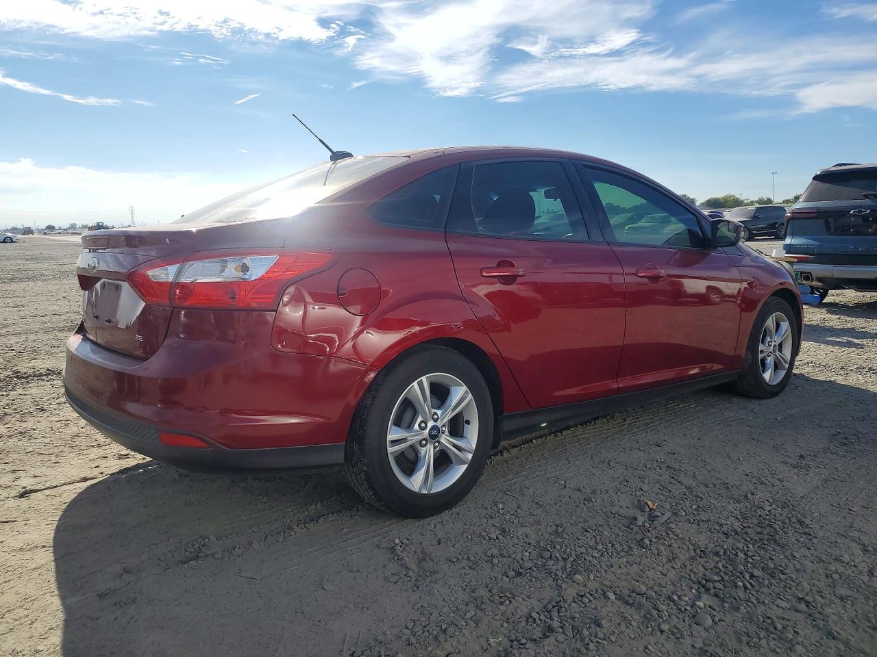 2013 Ford Focus Se Red vin: 1FADP3F27DL184757